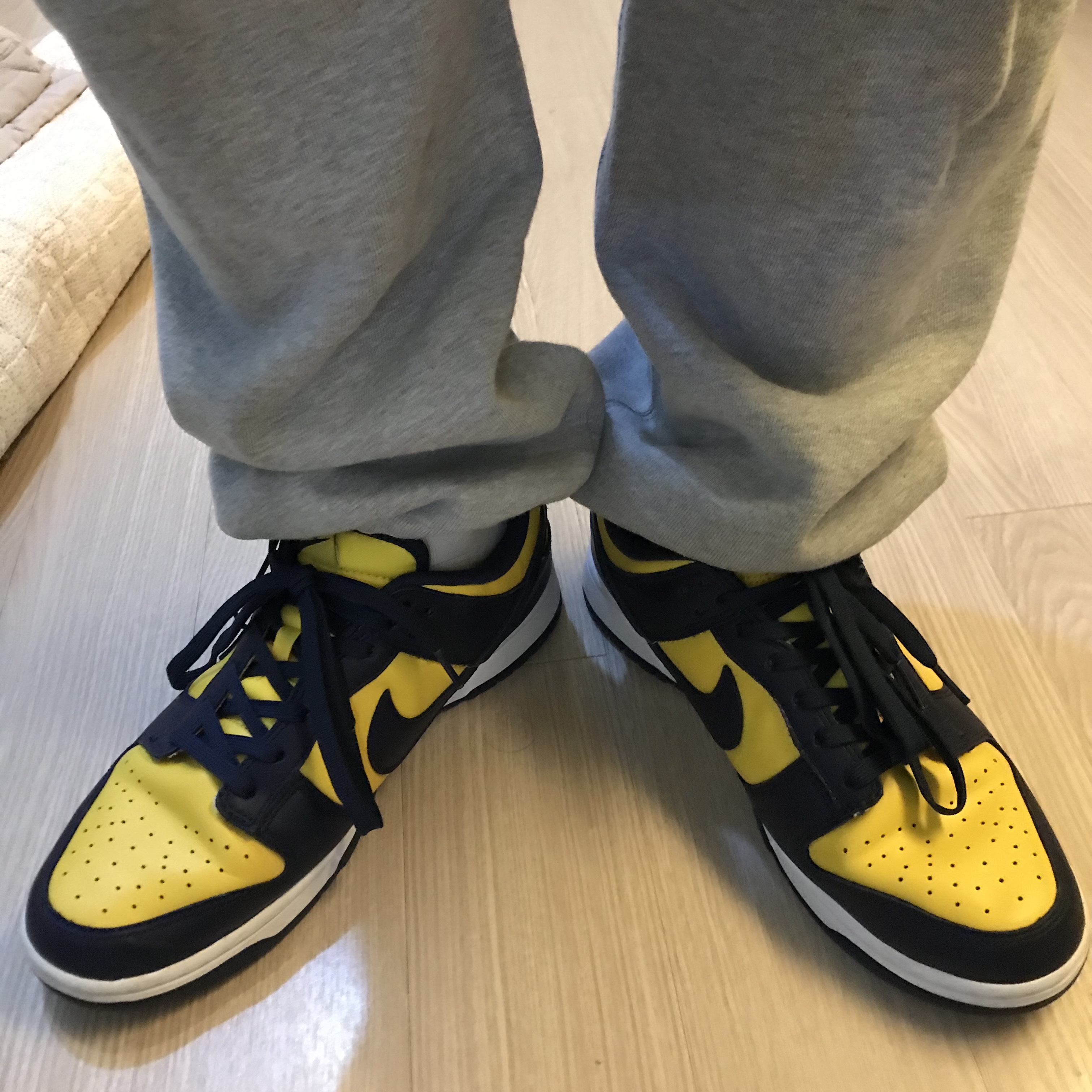 Nike Dunk Low Retro Varsity Maize 착용 스타일 - 3