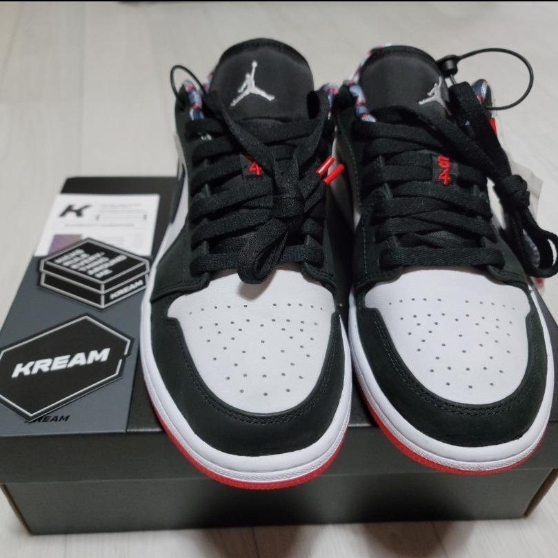 Jordan 1 Low Quai 54 2021, Jordan 1 x Travis Scott x Fragment Retro Low OG SP Military Blue 착용 스타일 - 1