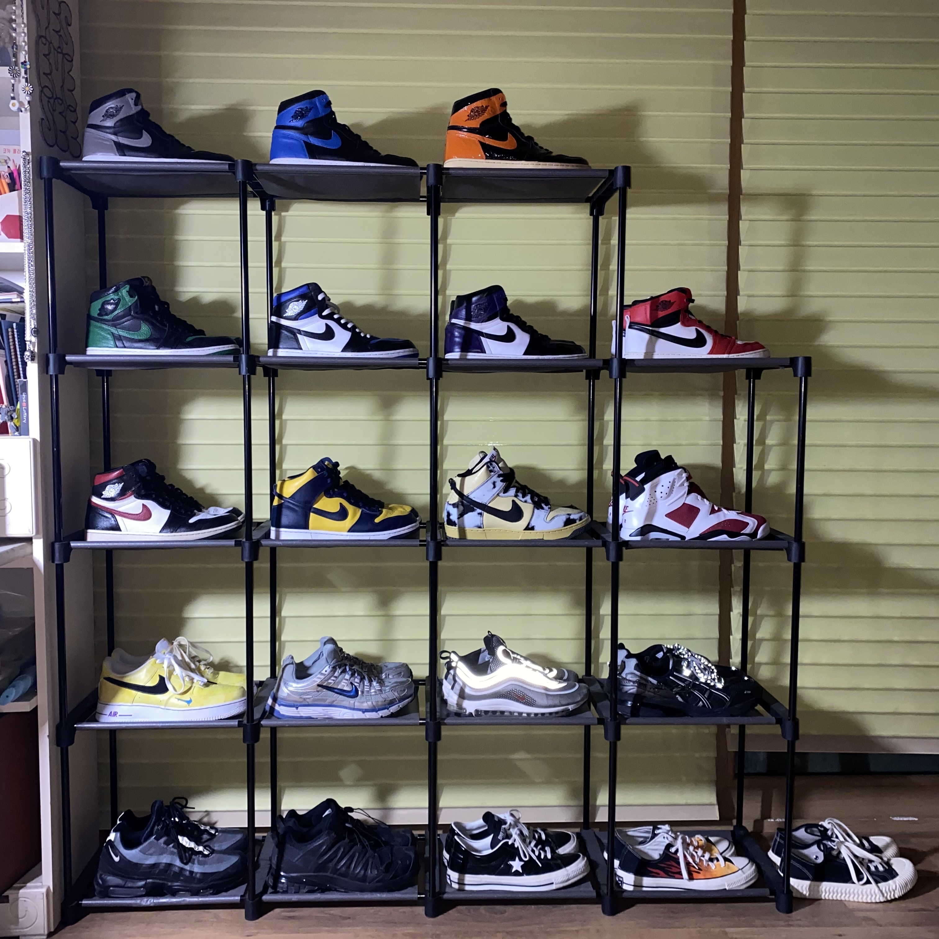 Jordan 1 Retro High OG Shadow 2018, Jordan 1 Retro Royal 2017 착용 스타일 - 2