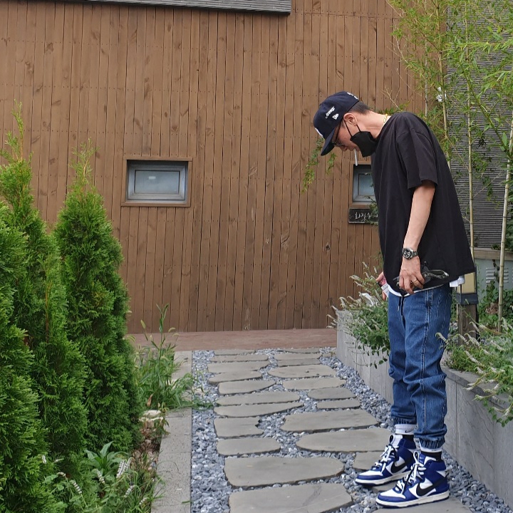 Nike x Ambush Dunk High Deep Royal Blue 착용 스타일