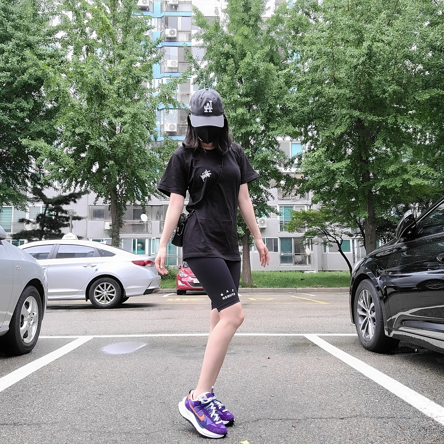 (W) IAB Studio Leggings Shorts Black, Stussy Basic Stussy T-Shirt Black 2021 착용 스타일