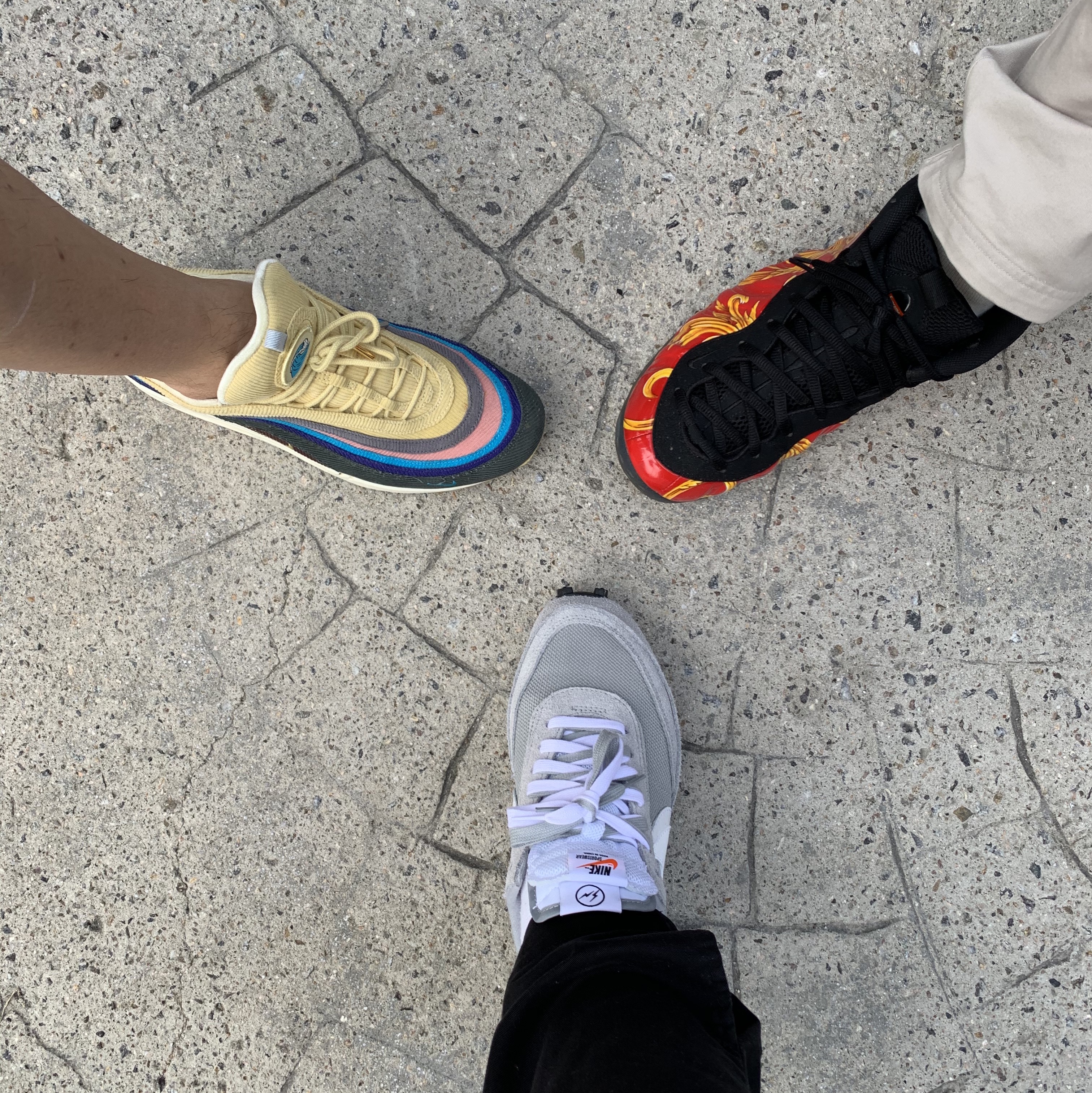 Nike x Sacai x Fragment LDWaffle Light Smoke Grey, Nike x Sean Wotherspoon Air Max 1/97 착용 스타일 - 1