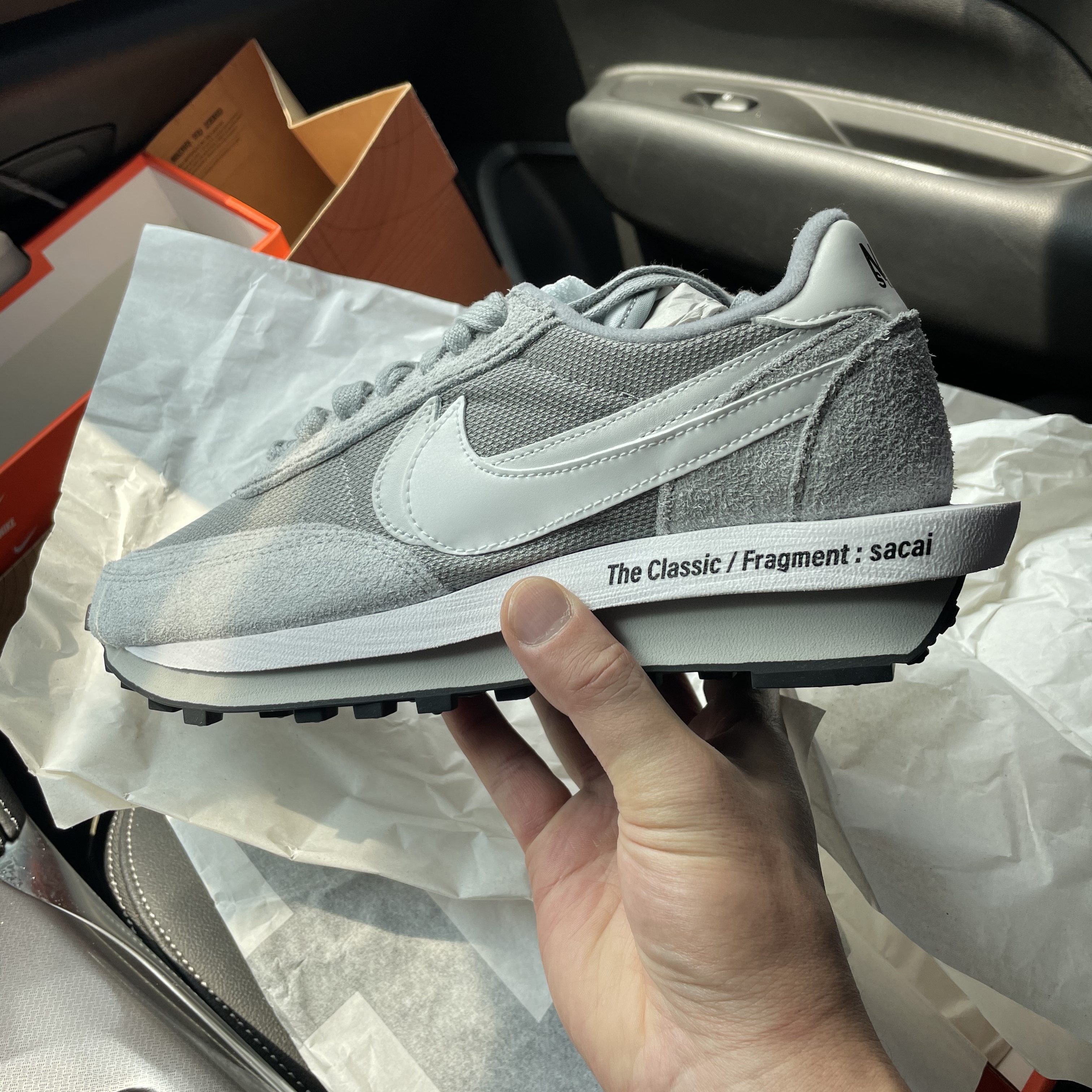 Nike x Sacai x Fragment LDWaffle Light Smoke Grey 착용 스타일
