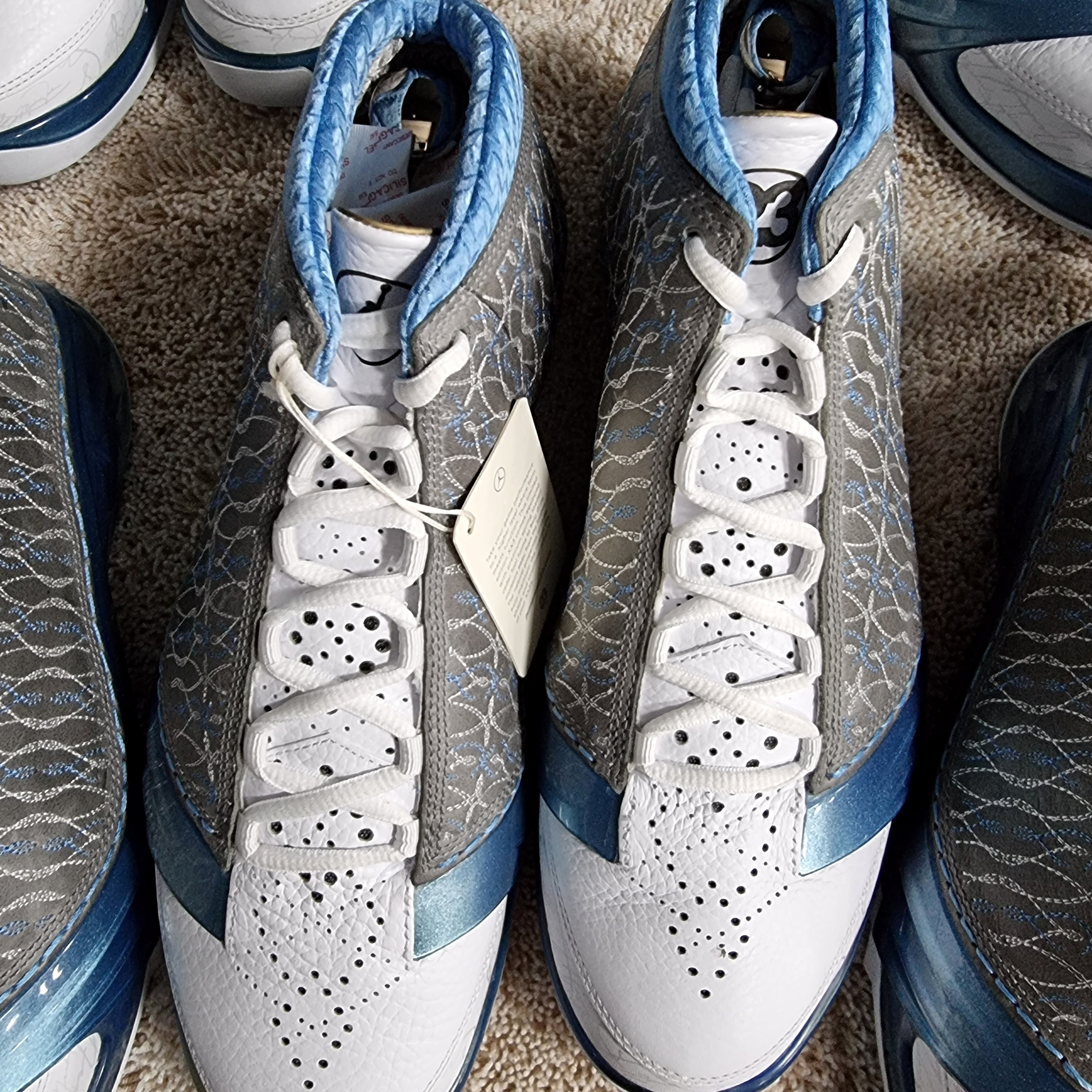 Jordan 23 Titanium (Numbered) 착용 스타일 - 1