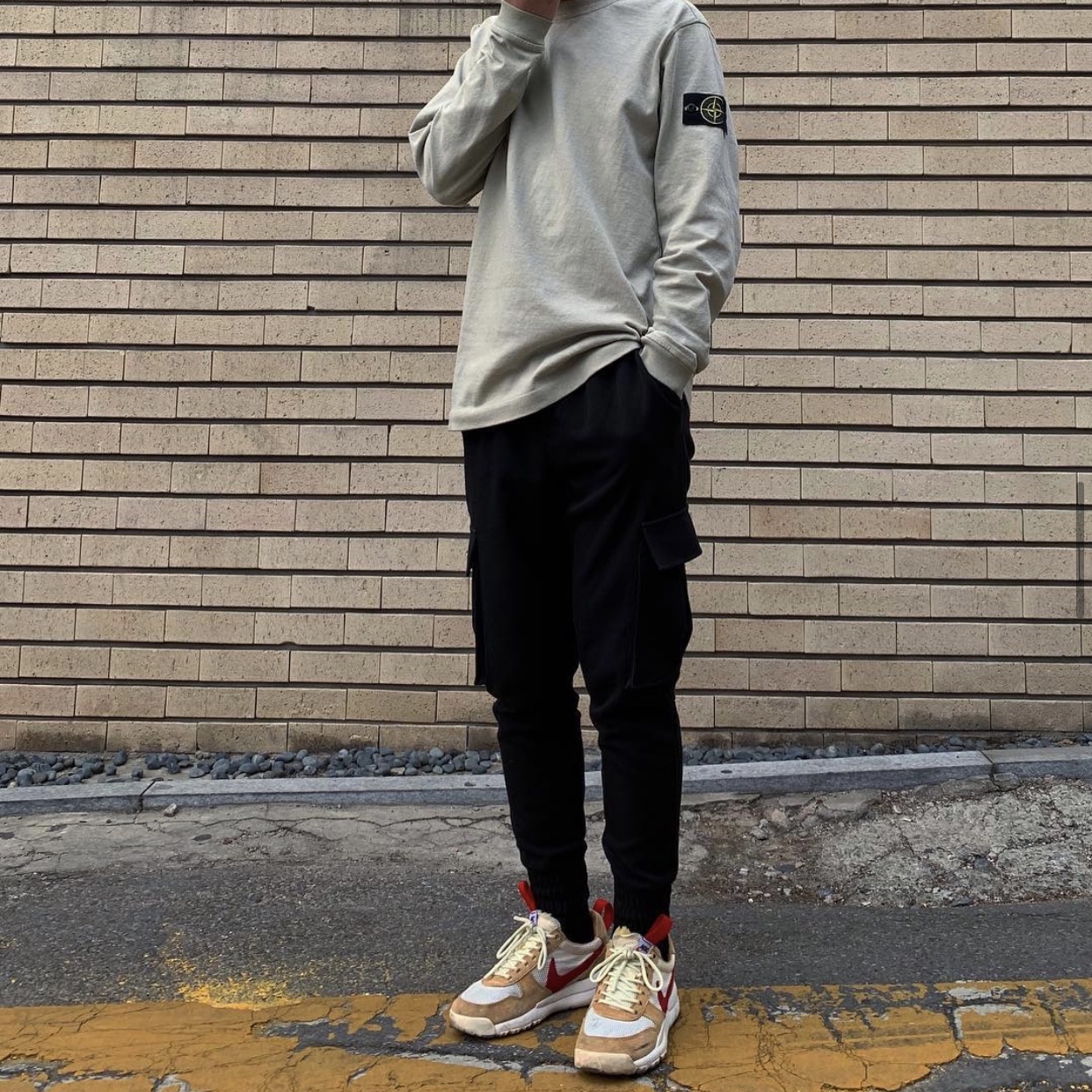 Nike x Tom Sachs Mars Yard Shoe 2.0 Space Camp 착용 스타일