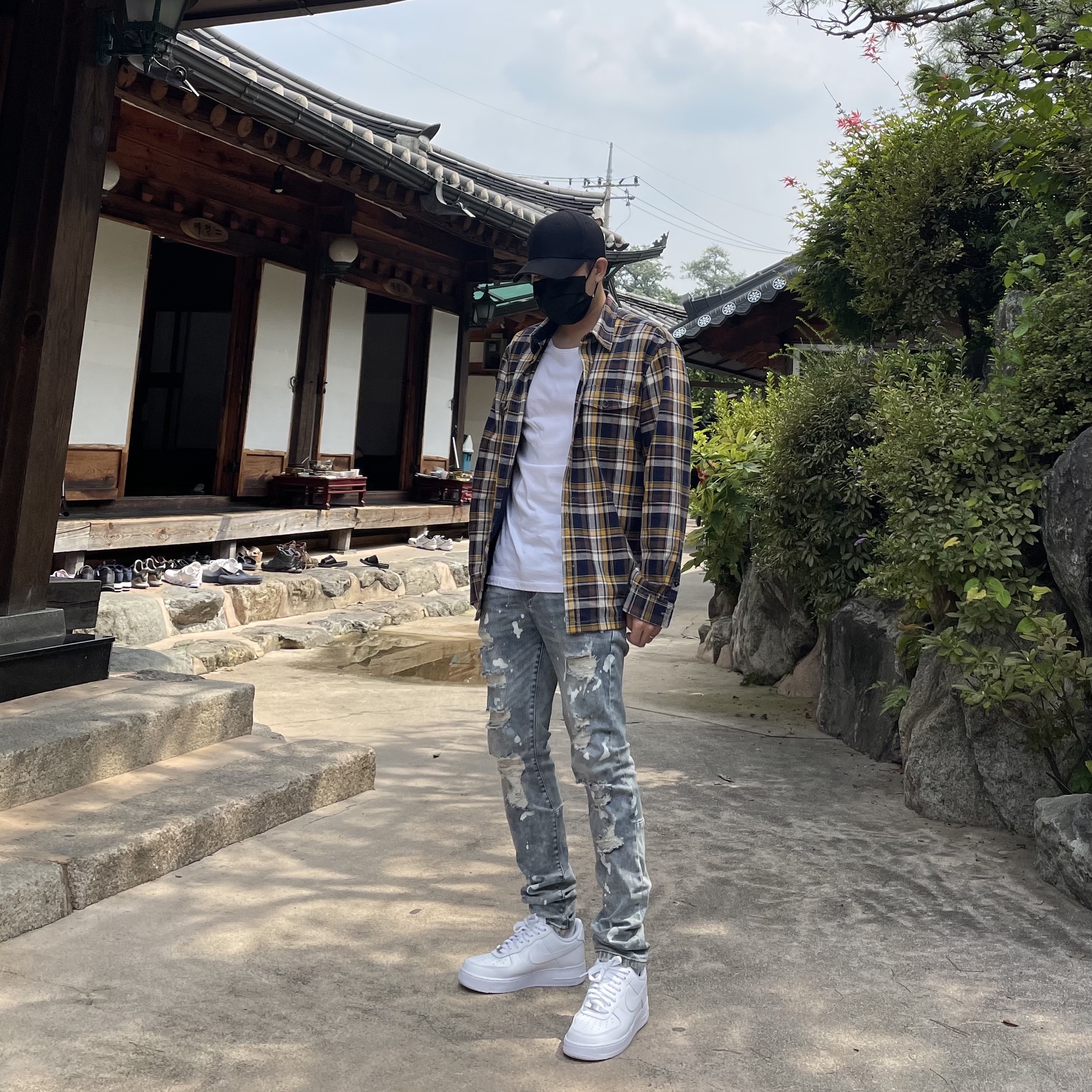 Nike Air Force 1 '07 Low White 착용 스타일 - 2