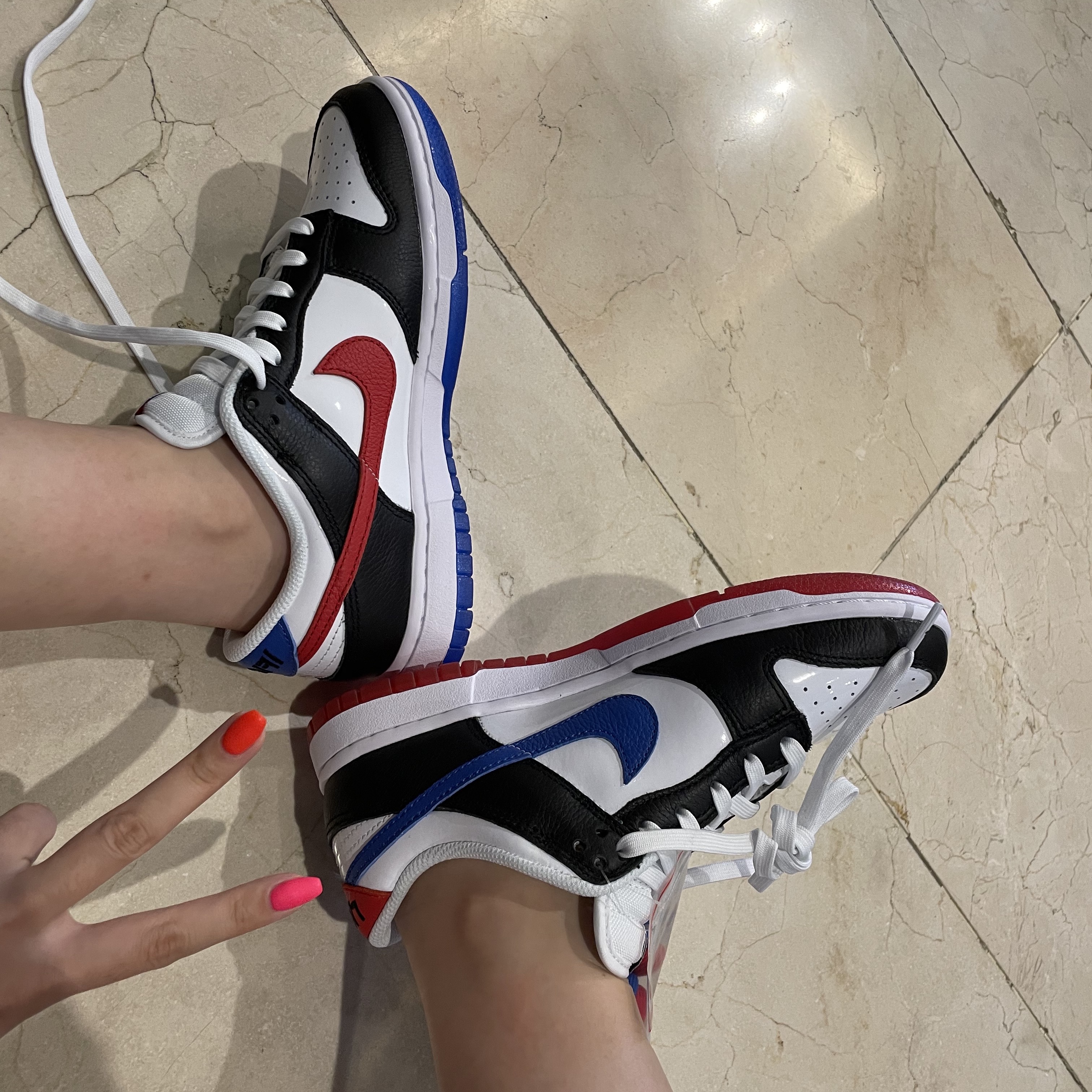 Nike Dunk Low SE Seoul 착용 스타일