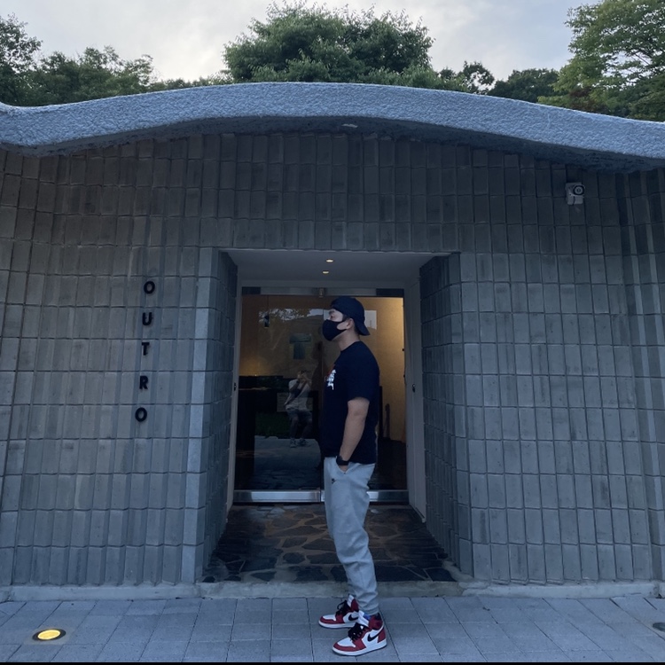 Jordan 1 Retro High Spider-Man Origin Story, Nike x Stussy International Beach Crew T-Shirt Black - Asia 착용 스타일