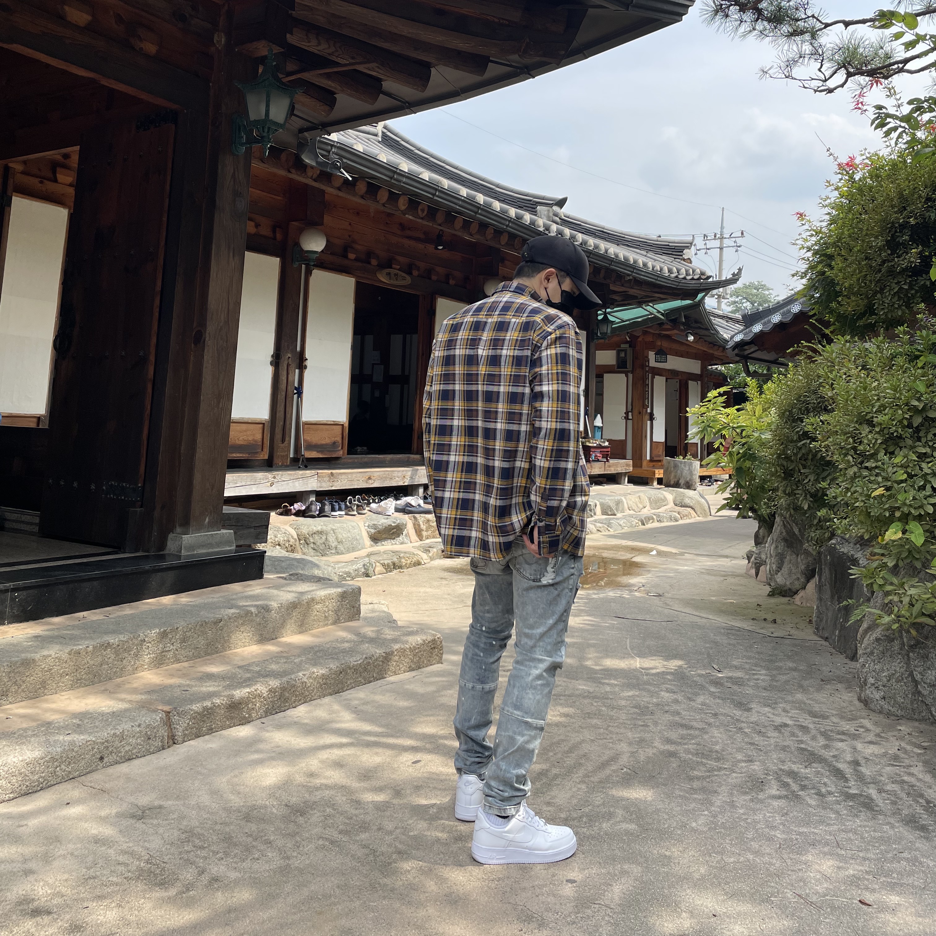 Nike Air Force 1 '07 Low White 착용 스타일 - 4