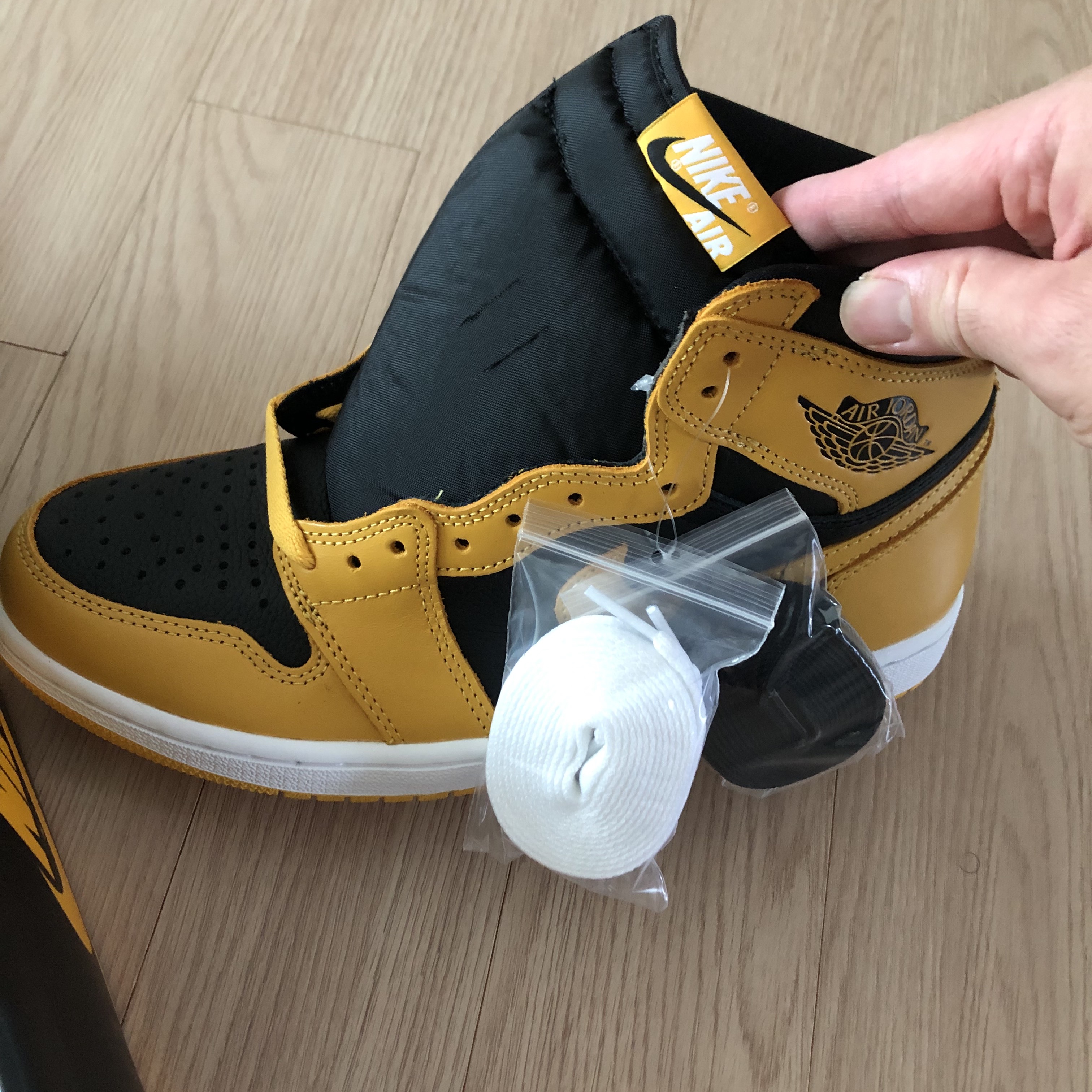 Jordan 1 Retro High OG Pollen 착용 스타일 - 2