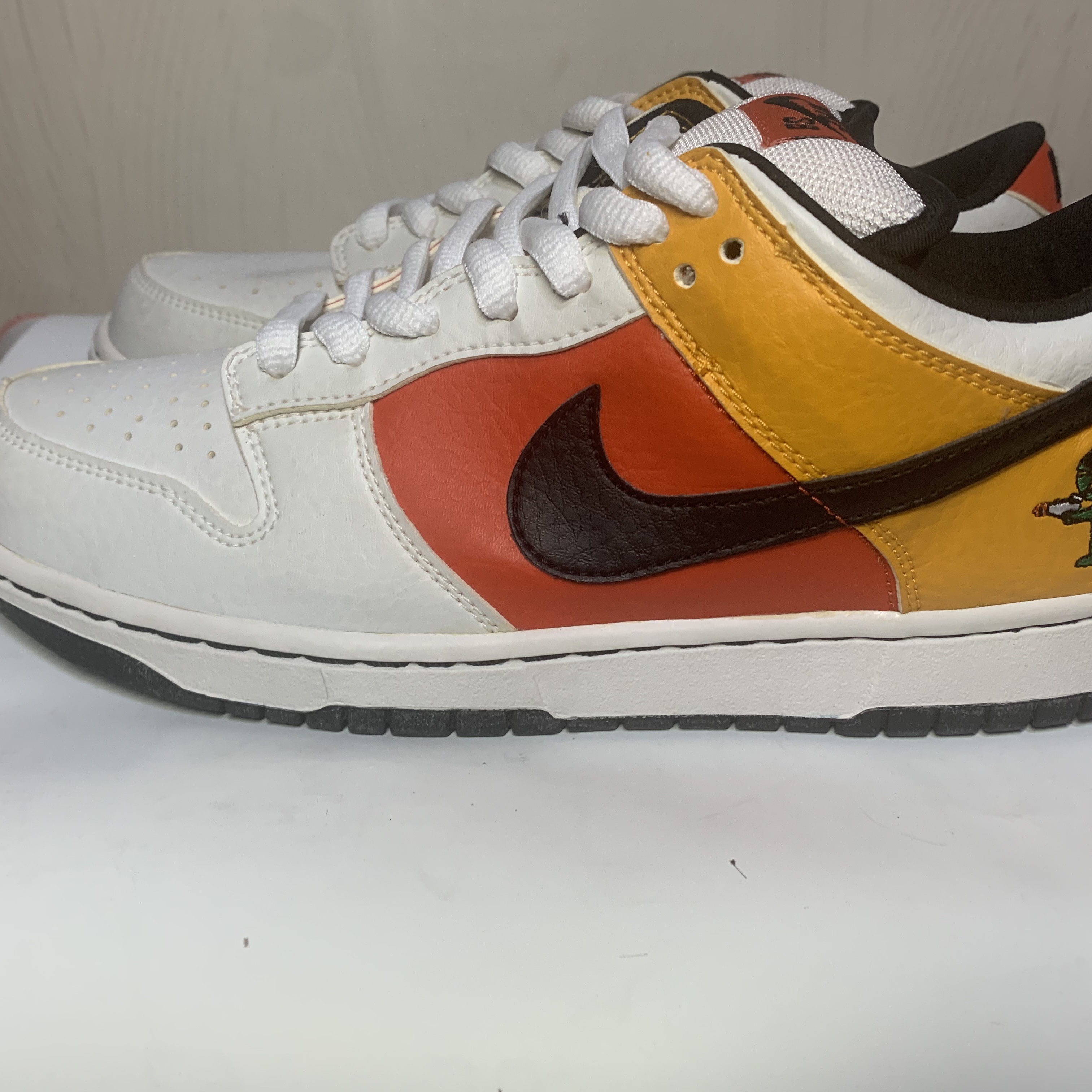 Nike SB Dunk Low Raygun Home 착용 스타일 - 4
