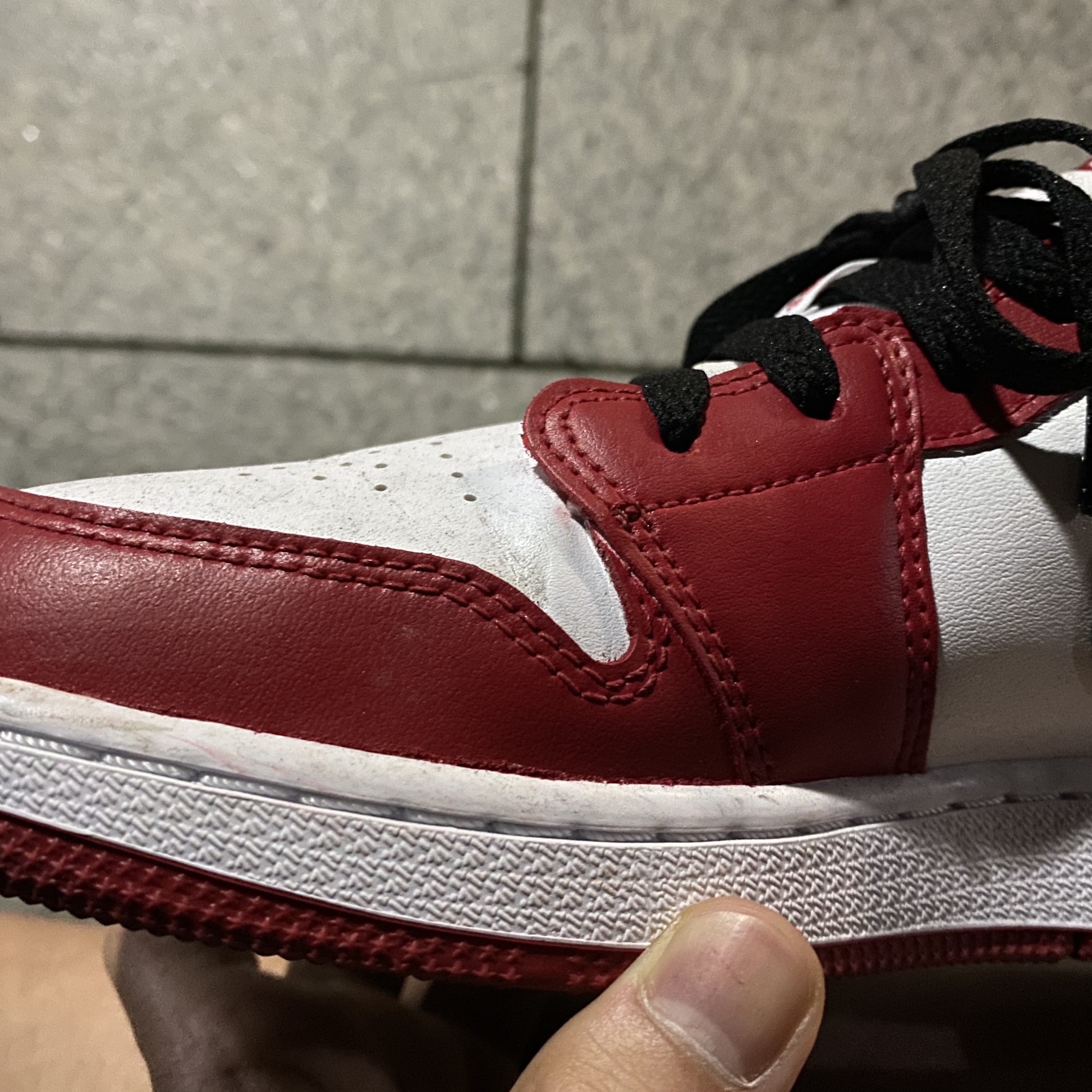 Jordan 1 Low White Red Black, (GS) Jordan 1 Low White Red Black 착용 스타일 - 3