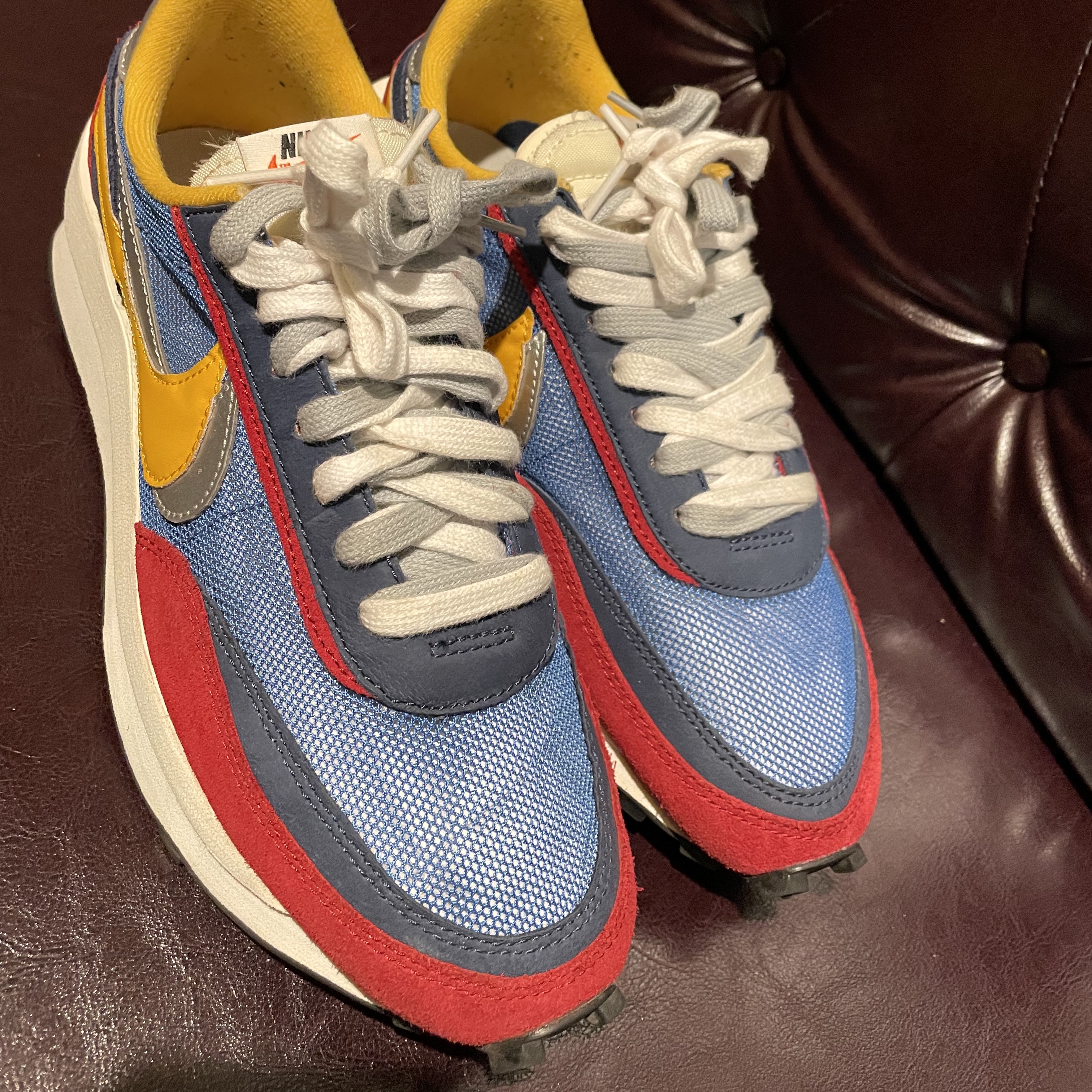 Nike x Sacai LDWaffle Blue Multi 착용 스타일 - 3
