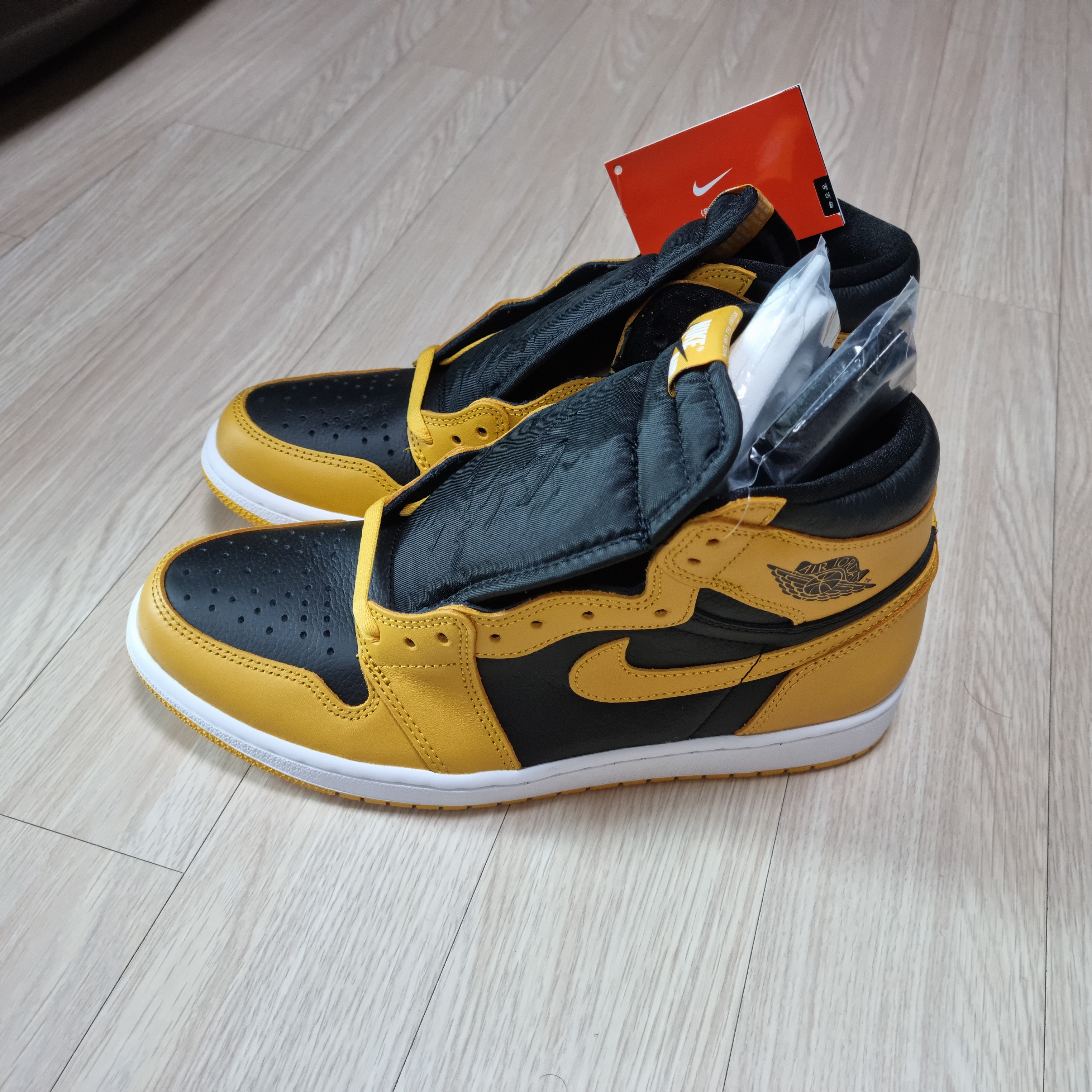 Jordan 1 Retro High OG Pollen 착용 스타일 - 2