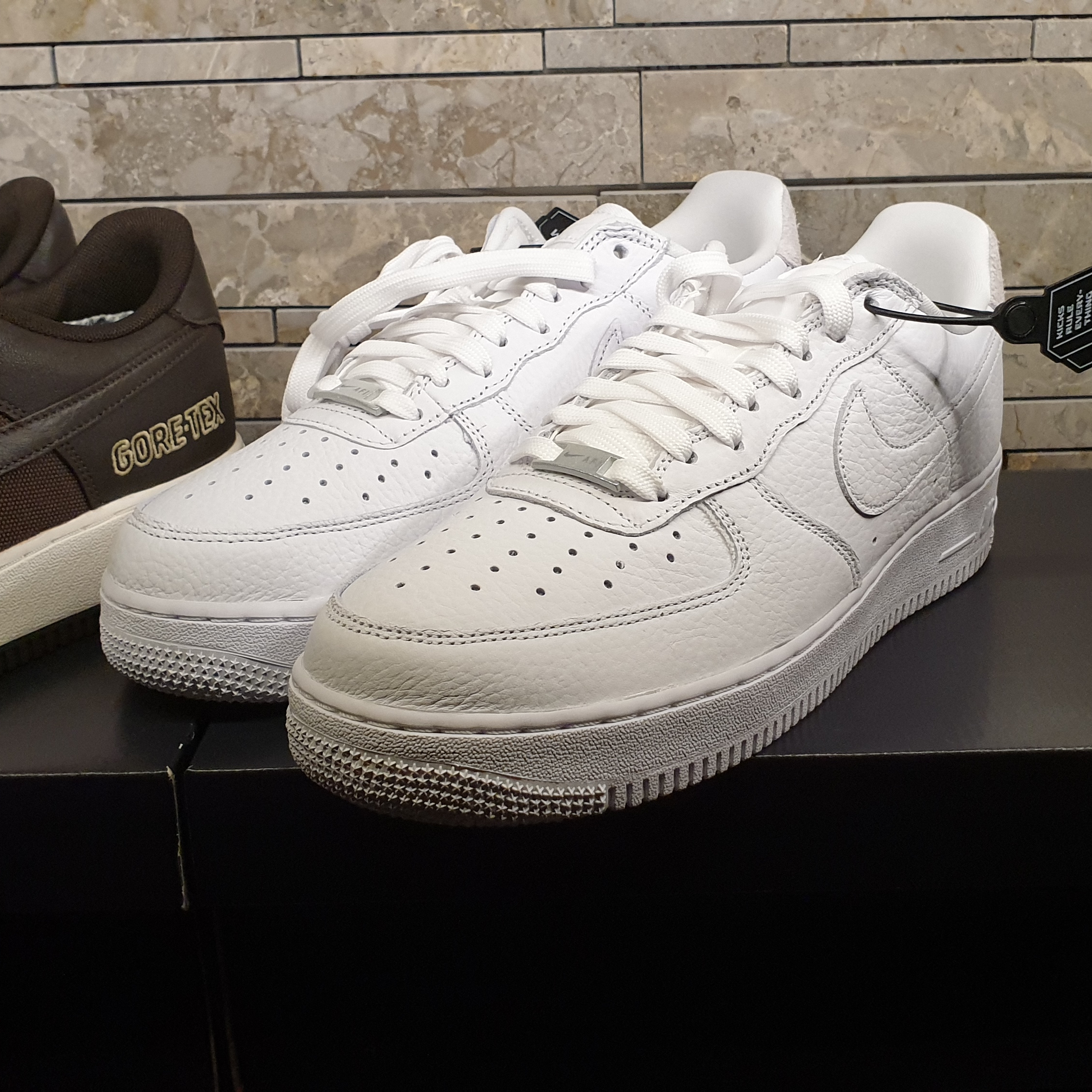 Nike Air Force 1 '07 Craft Vast Grey 착용 스타일 - 1