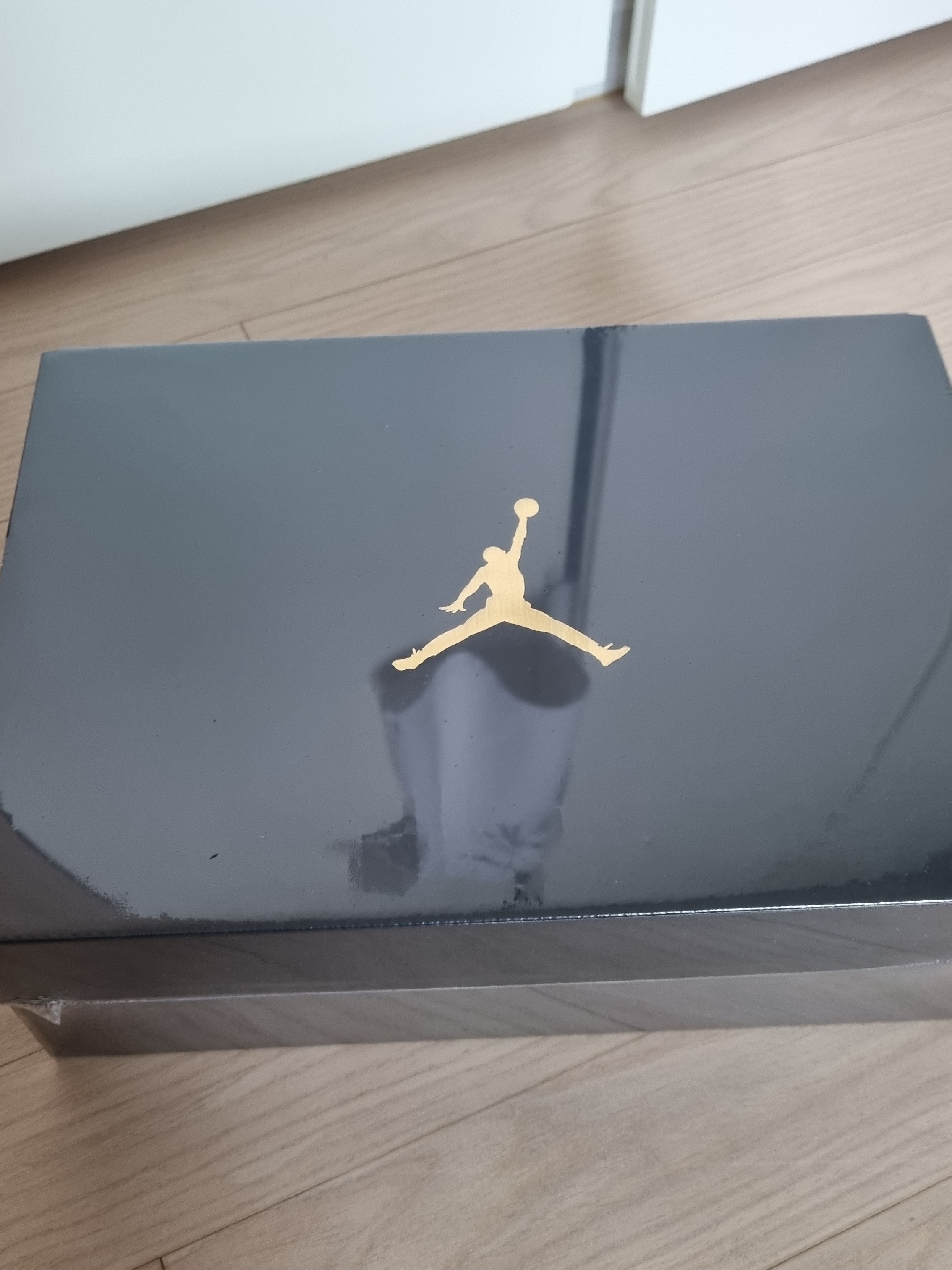 Jordan 1 Low Black Particle Grey 착용 스타일 - 1