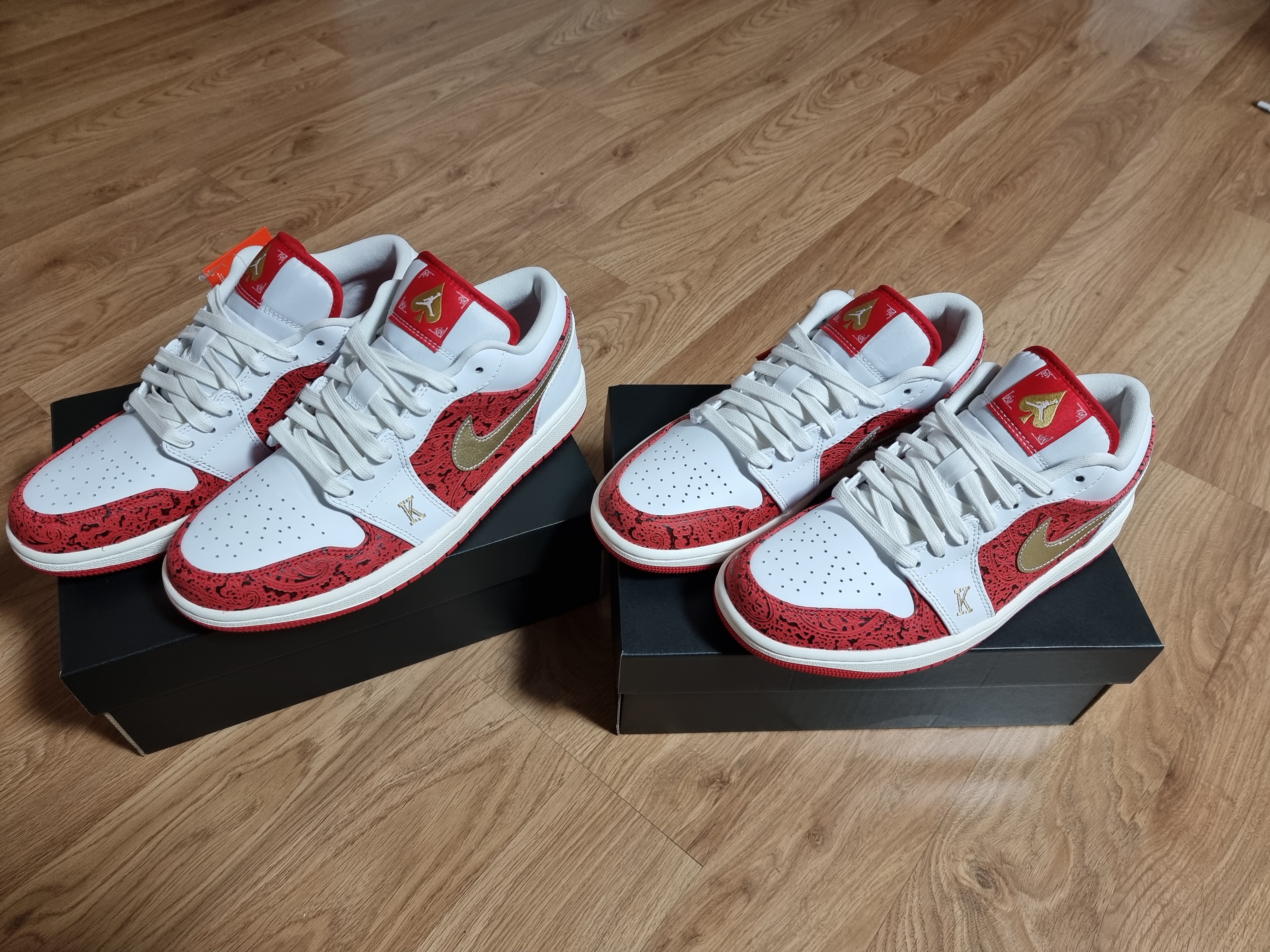 Jordan 1 Retro High OG Pollen, Jordan 1 Retro High OG Light Fusion Red 착용 스타일 - 4