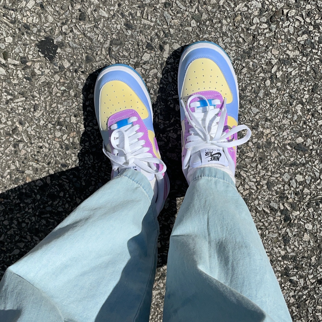 (W) Nike Air Force 1 '07 LX Photochromic 착용 스타일 - 1