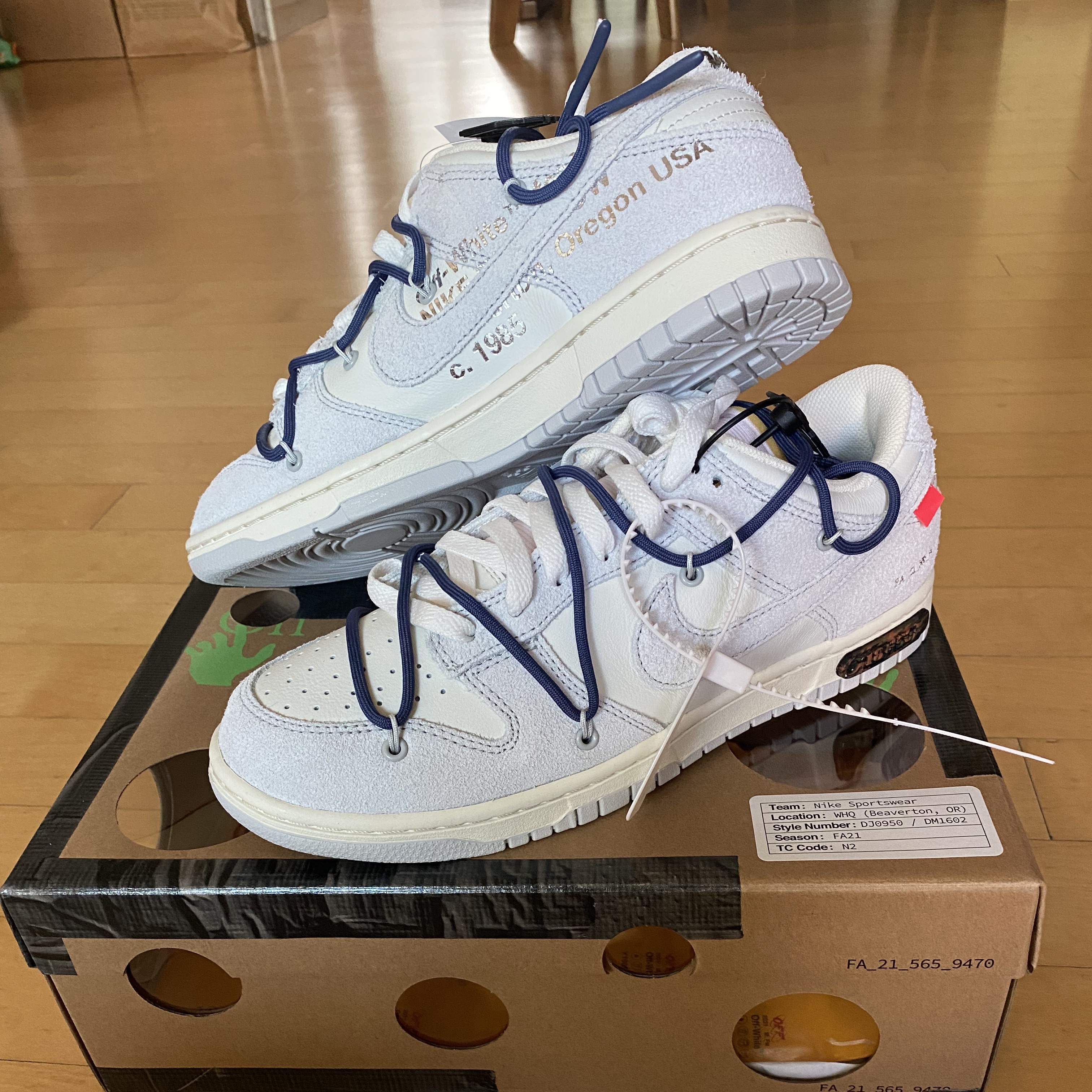 Nike x Off-White Dunk Low The 50 - Lot 18, Nike x Peaceminusone Air Force 1 Low Para-Noise 착용 스타일 - 1