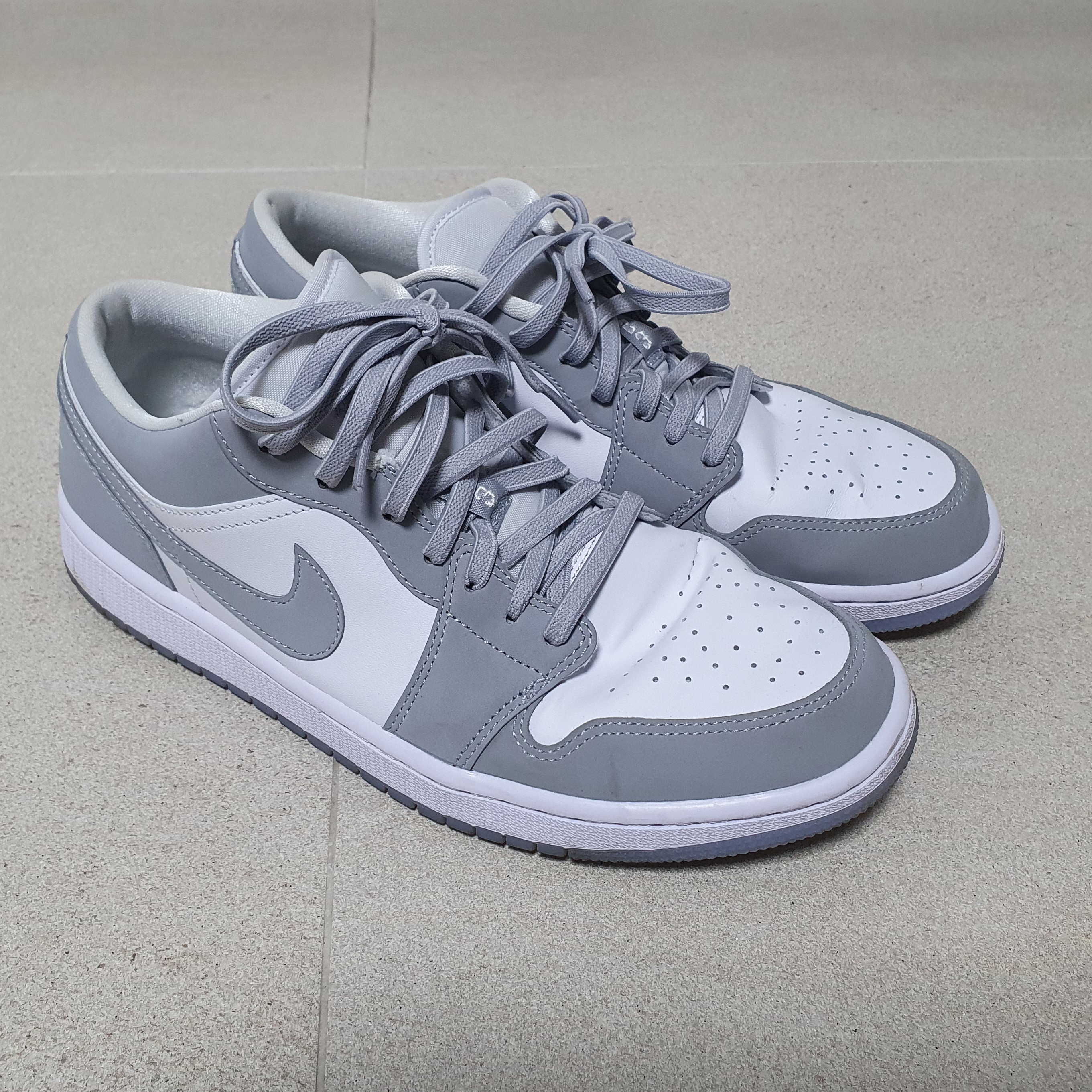 (W) Jordan 1 Low White Wolf Grey 착용 스타일