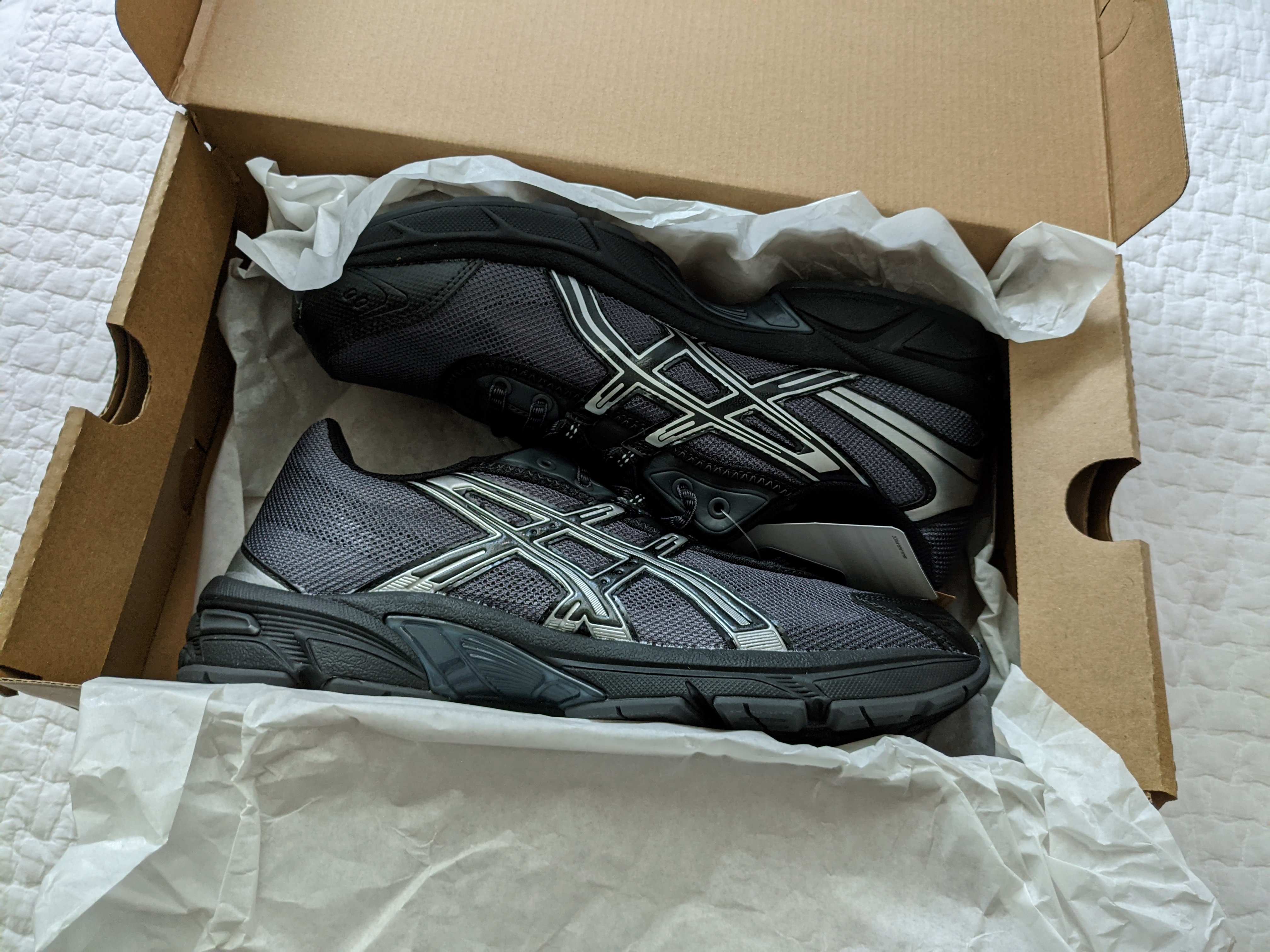 Asics UB2-S Gel-1130 Asphalt Pure Silver 착용 스타일 - 3