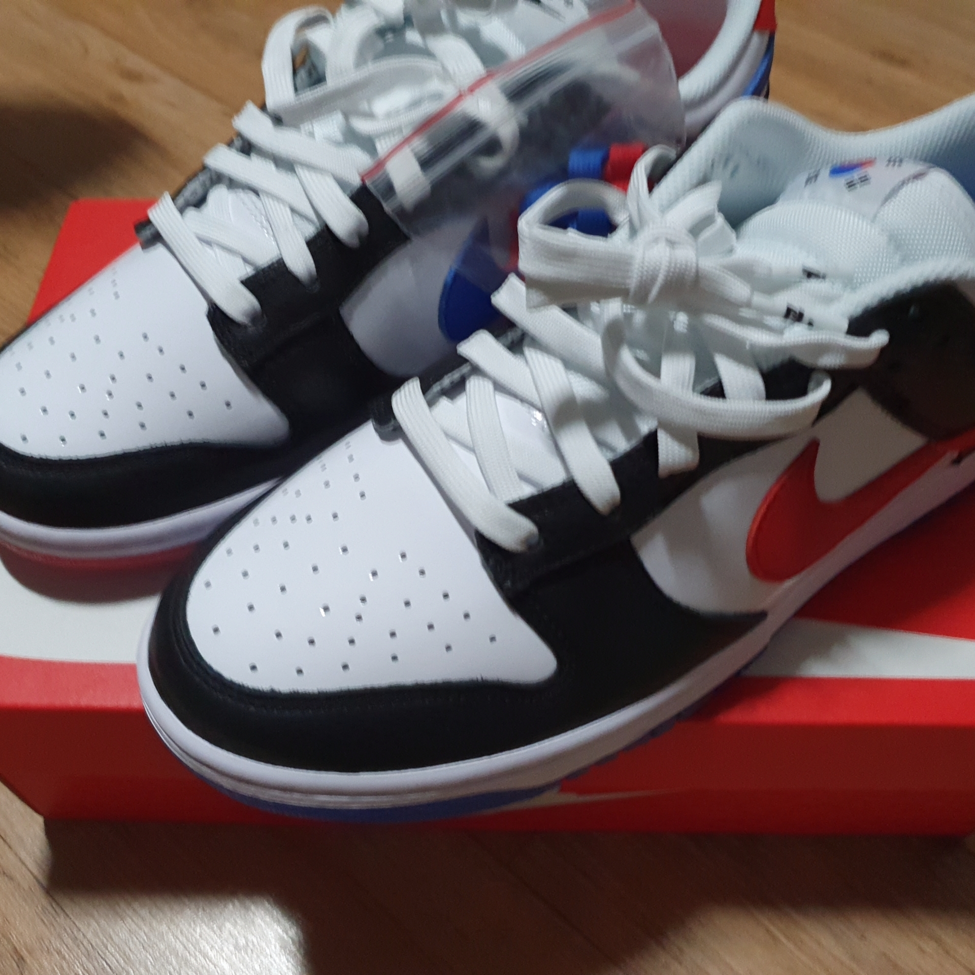 Nike Dunk Low SE Seoul 착용 스타일 - 1