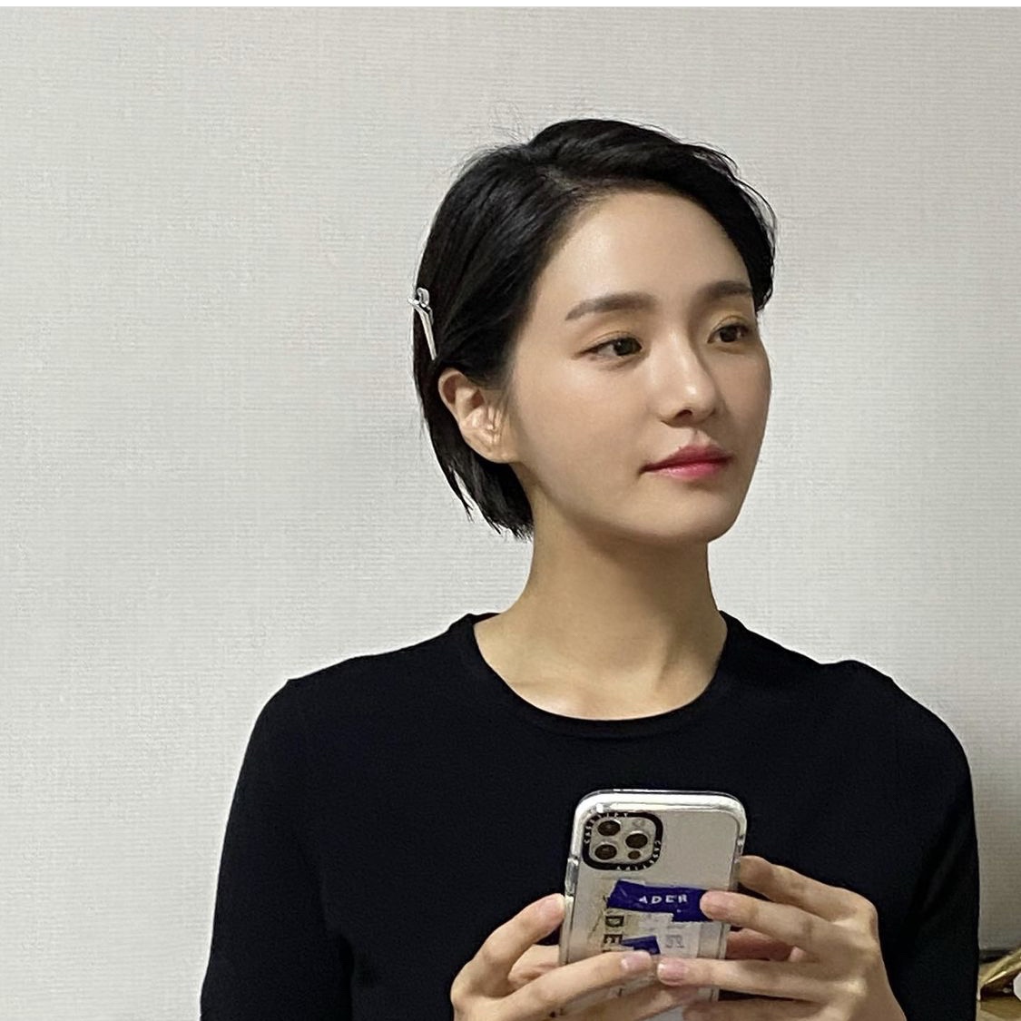 Casetify x Ader Error Sketch Impact iPhone Case 착용 스타일