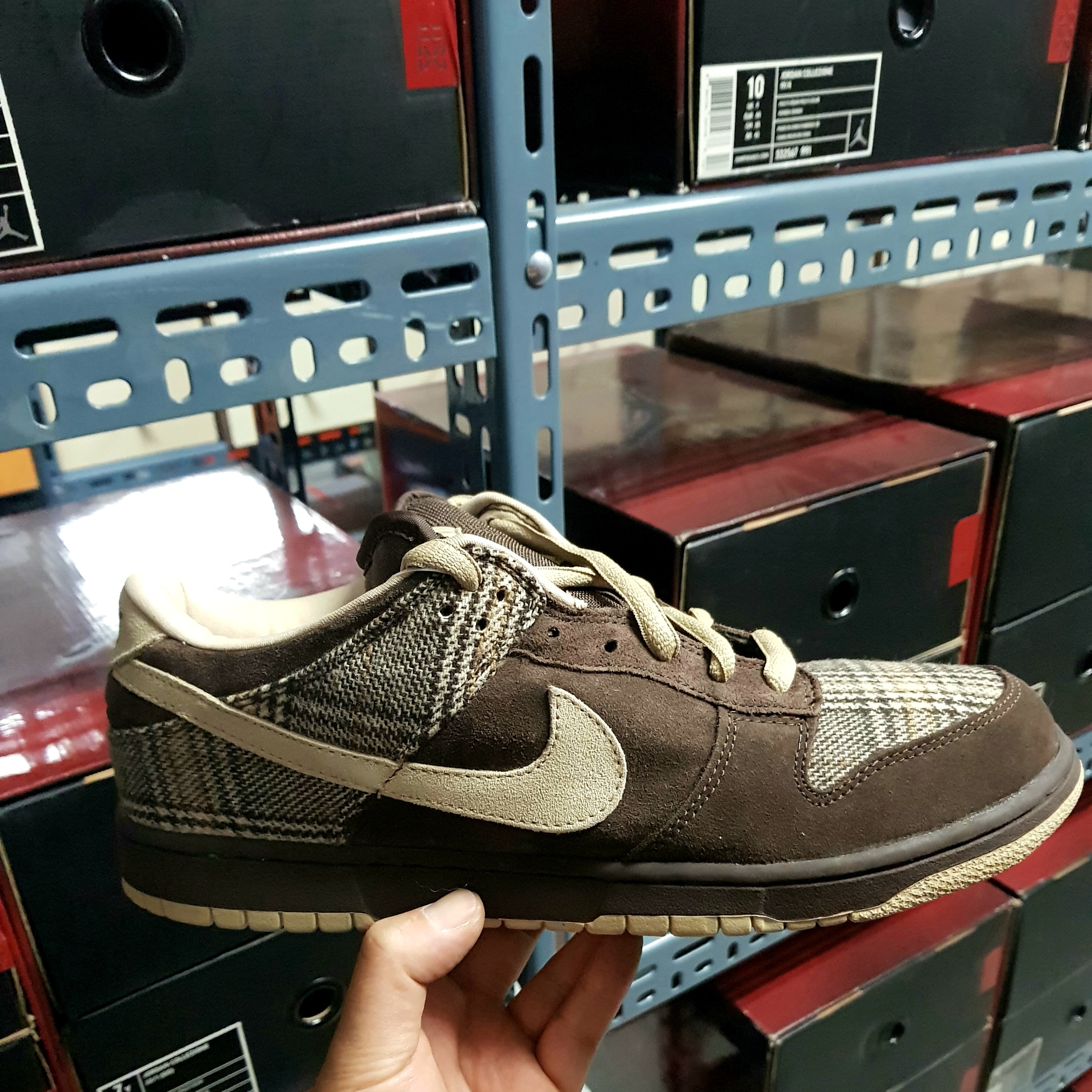 Nike Dunk SB Low Tweed 착용 스타일