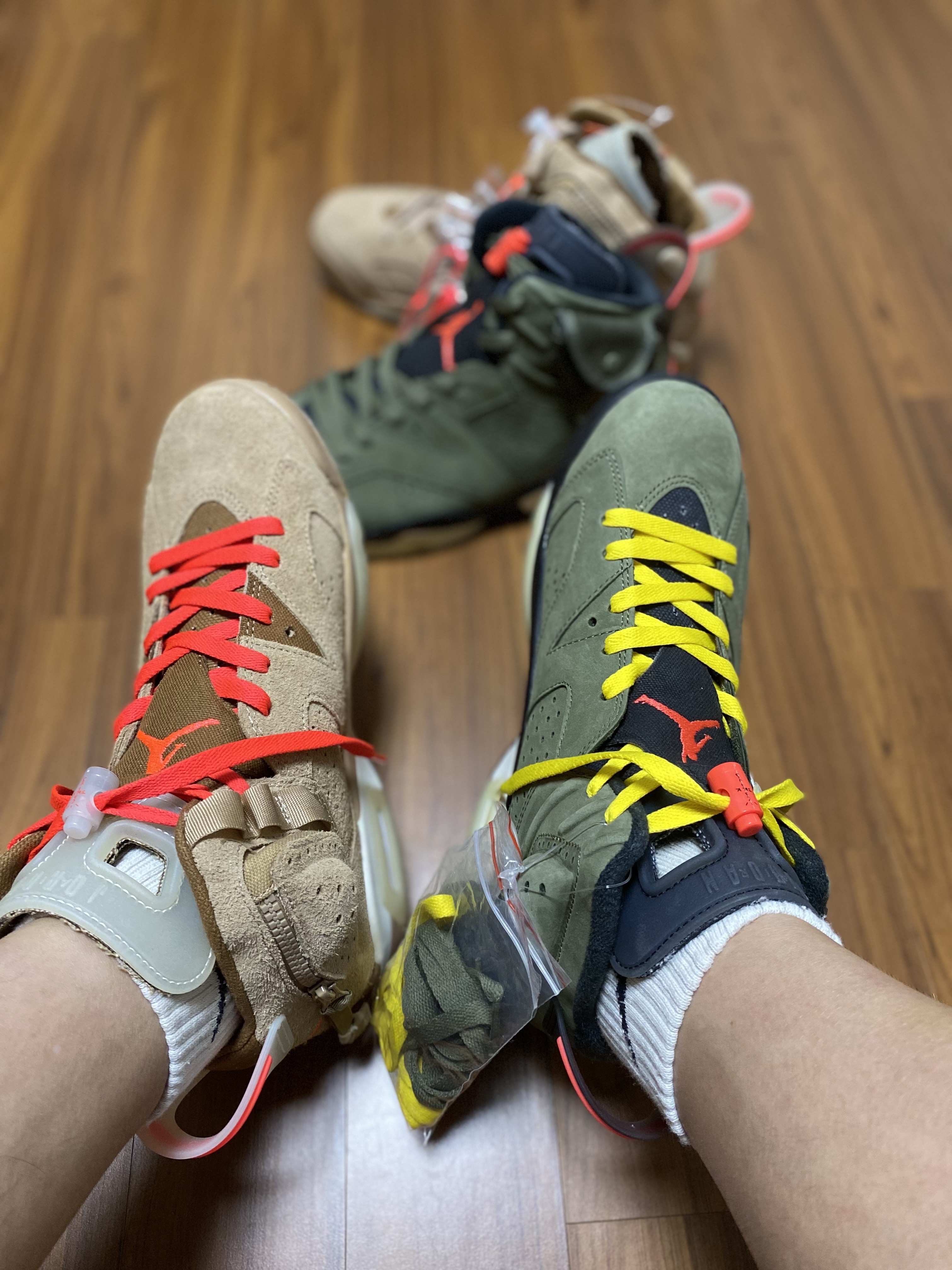 Jordan 6 x Travis Scott Retro SP British Khaki, Jordan 6 x Travis Scott Retro Olive 착용 스타일