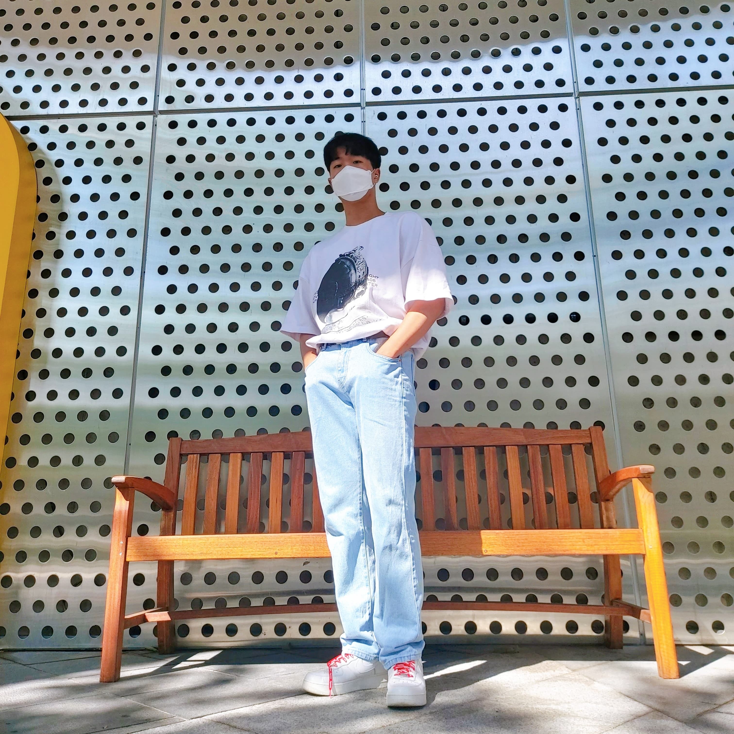 Nike x Supreme Air Force 1 Low White 착용 스타일