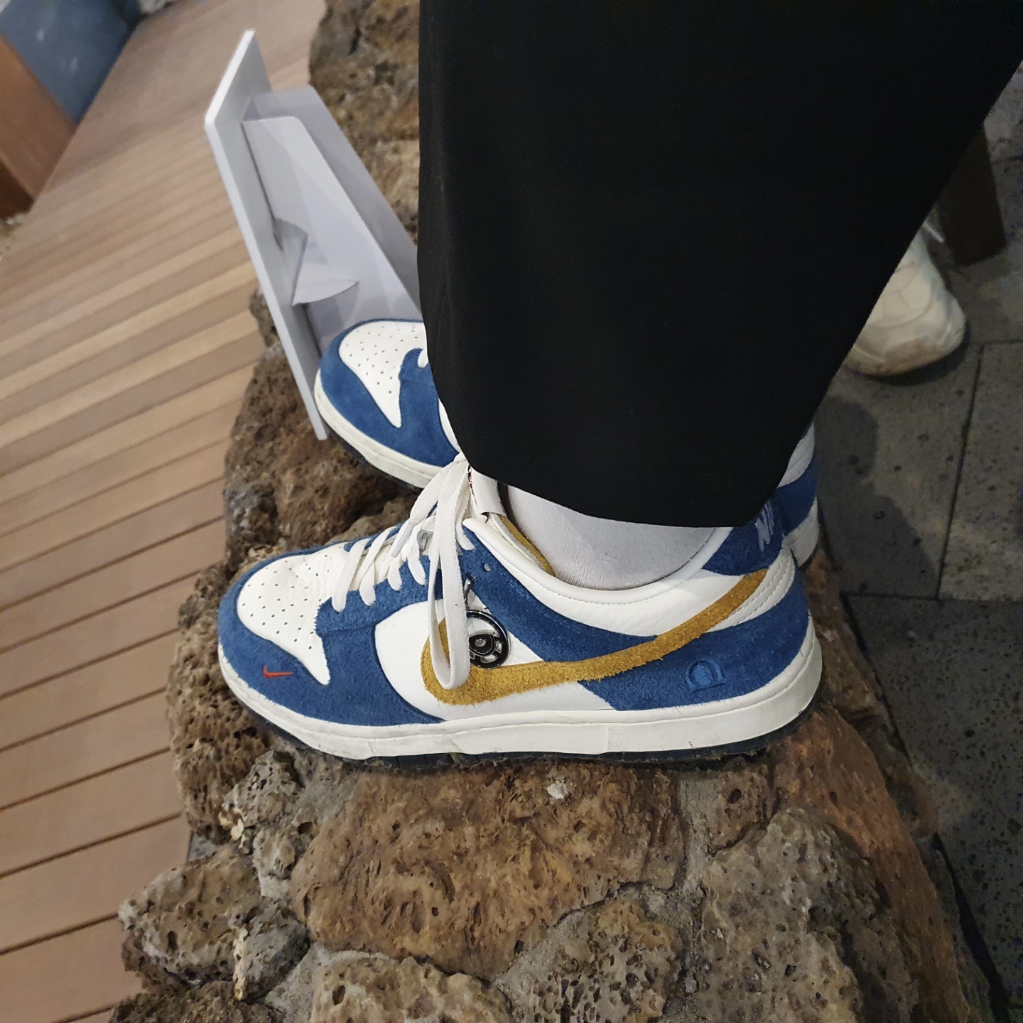 Nike x Kasina Dunk Low 80's Bus 착용 스타일 - 1