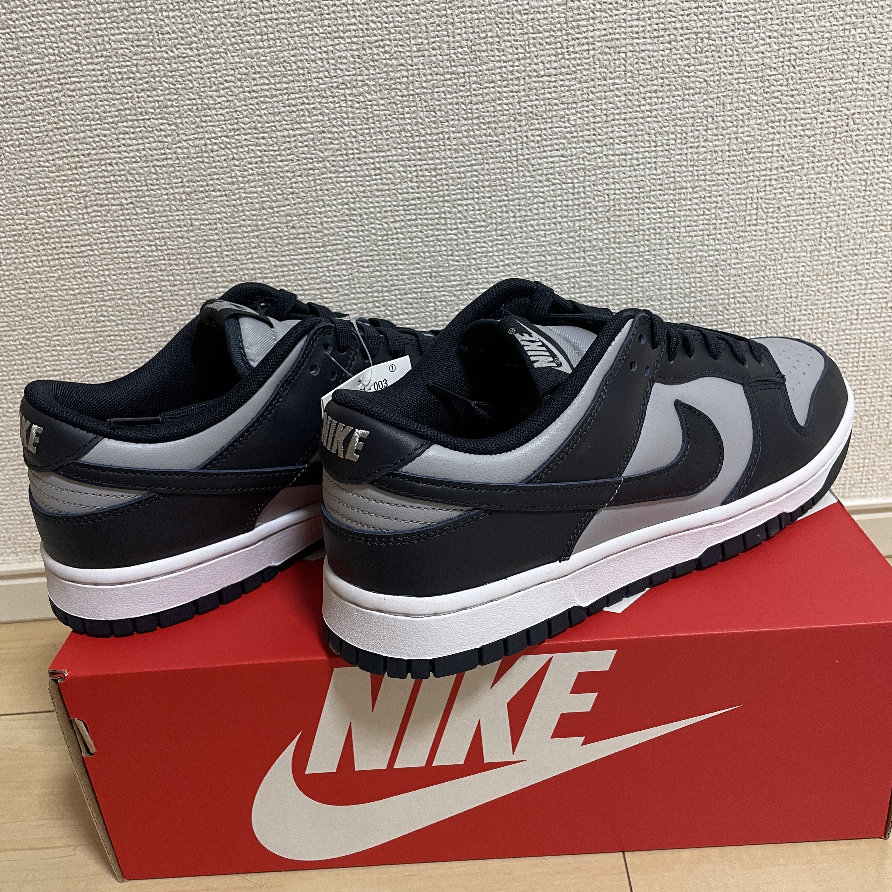 Nike Dunk Low Retro Championship Grey 착용 스타일 - 3