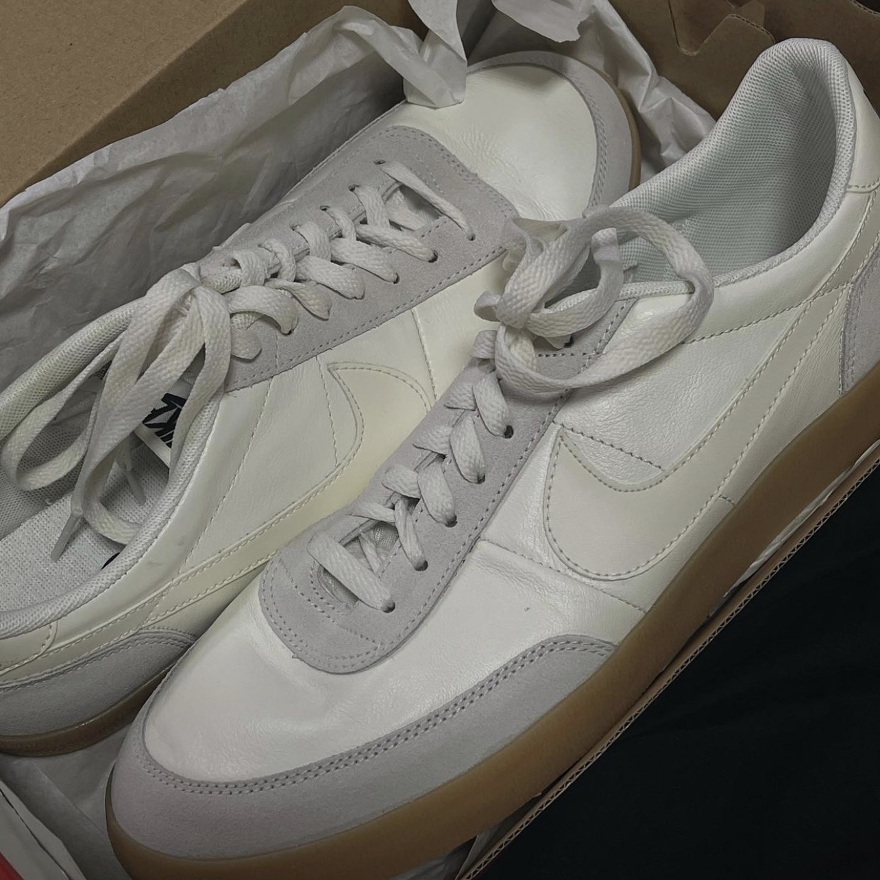 Nike Killshot 2 Leather Sail Gum, Stone Island 107WN T.CO+OLD Overshirt Black - 20FW 착용 스타일 - 1