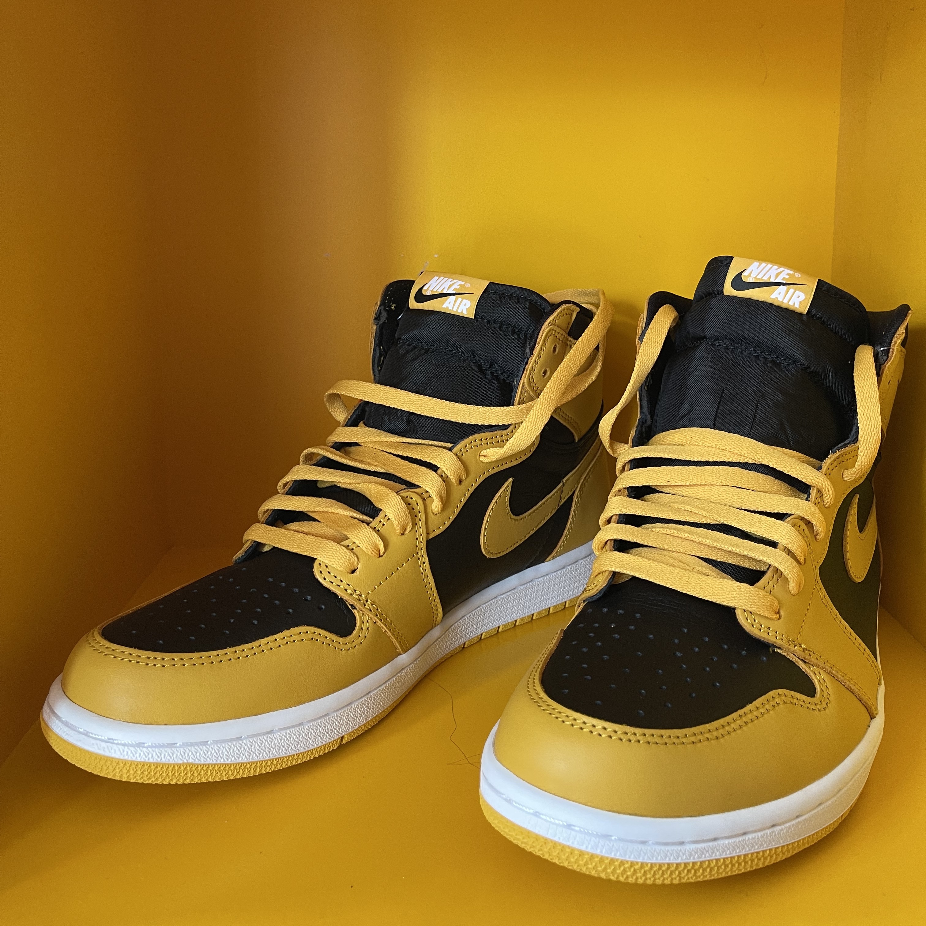Jordan 1 Retro High OG Pollen 착용 스타일