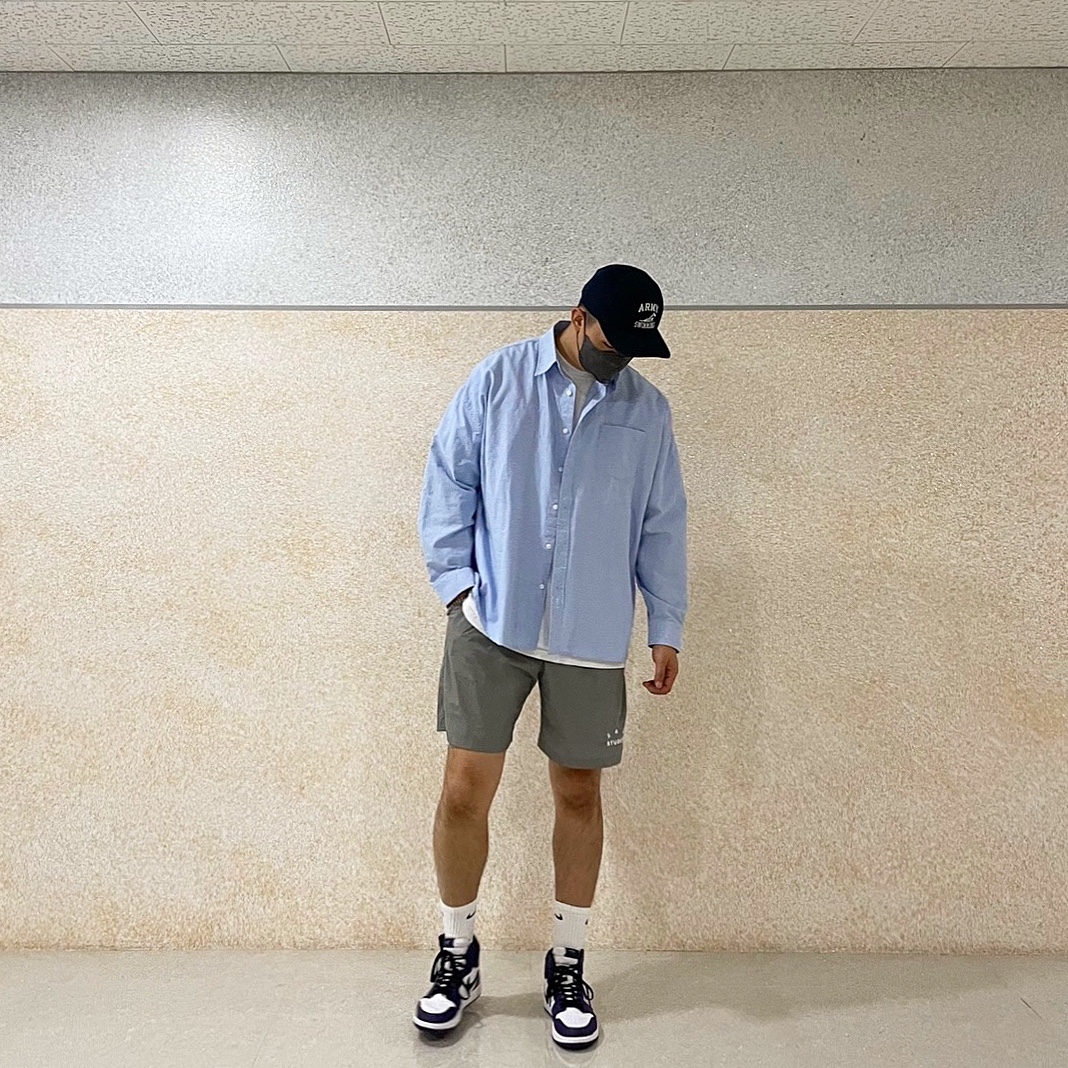Jordan 1 Retro High OG Court Purple 2020, IAB Studio Woven Shorts Gray 착용 스타일