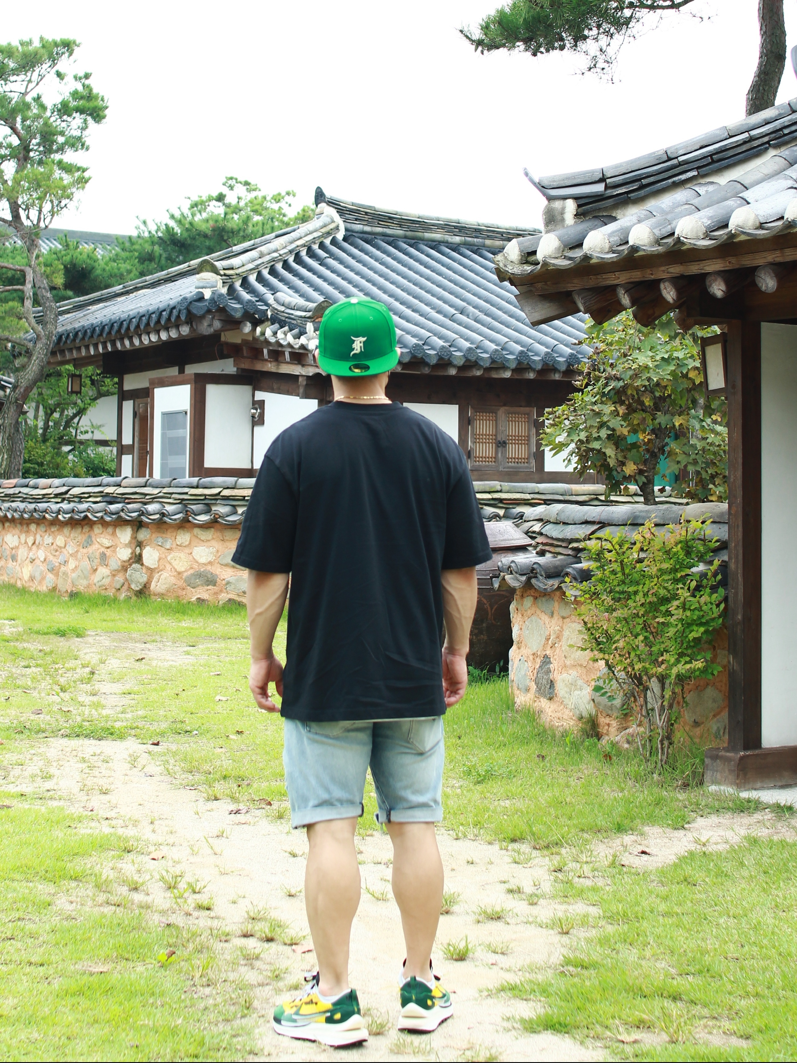 (W) Jordan x Aleali May Short Sleeve T-Shirt Black - Asia, Nike x Sacai VaporWaffle Tour Yellow & Gorge Green Sail 착용 스타일 - 3