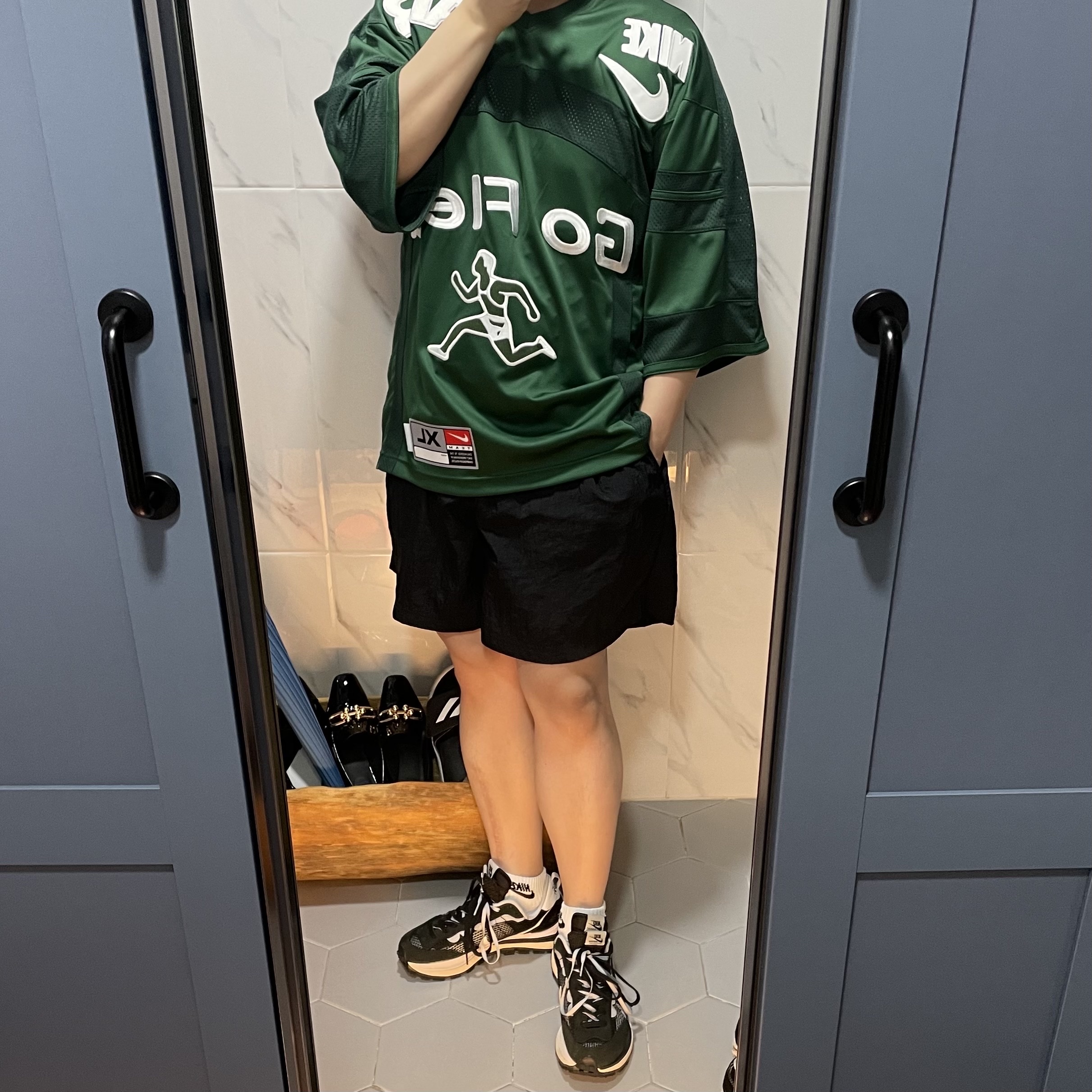Nike x Cactus Plant Flea Market S/S Jersey Green - US/EU, Nike x Sacai VaporWaffle Black White 착용 스타일