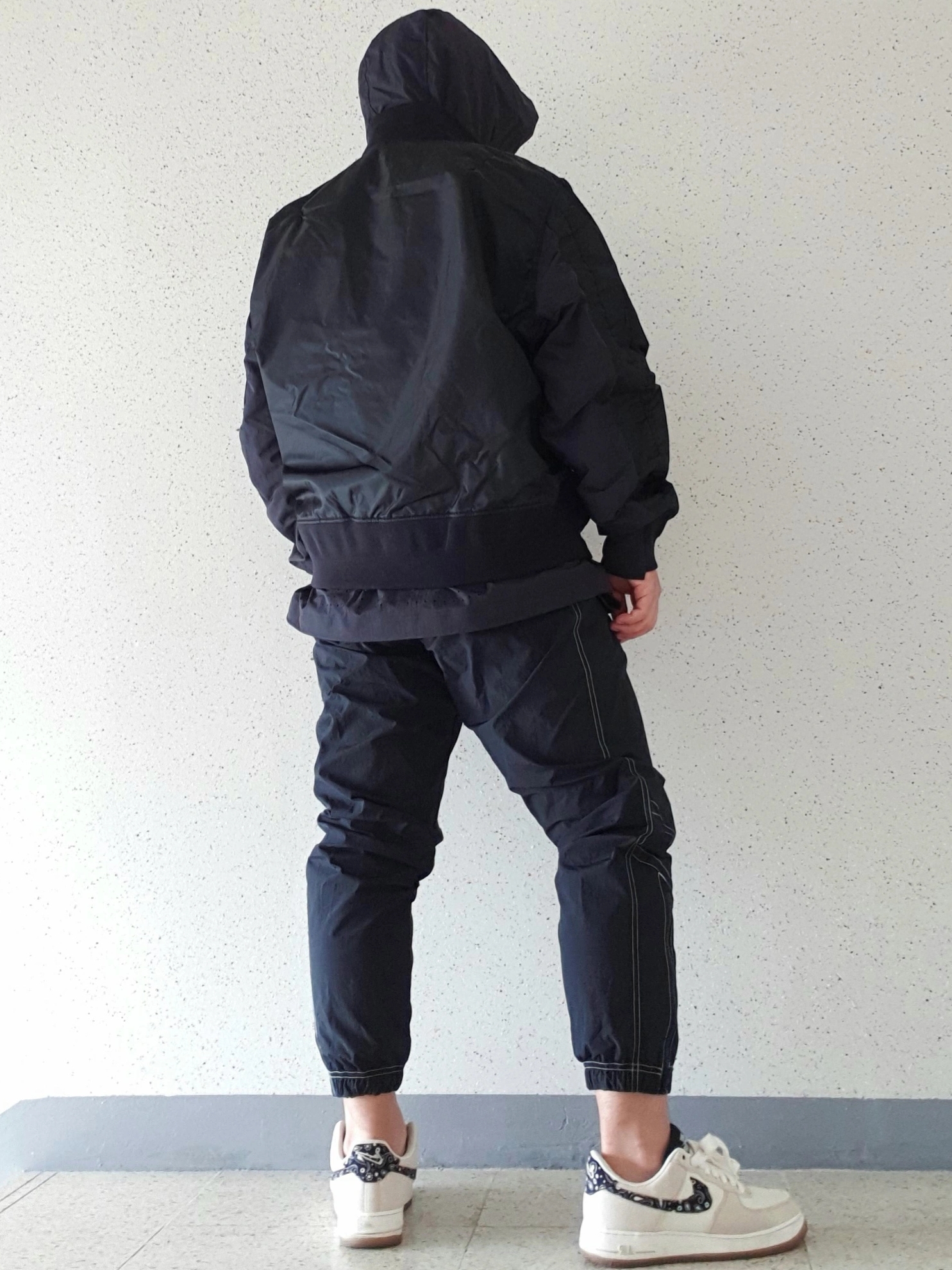 Nike x Sacai NRG Layered Bomber Jacket Black - Asia, Nike Air Force 1 '07 LV8 Paisley Swoosh 착용 스타일 - 2