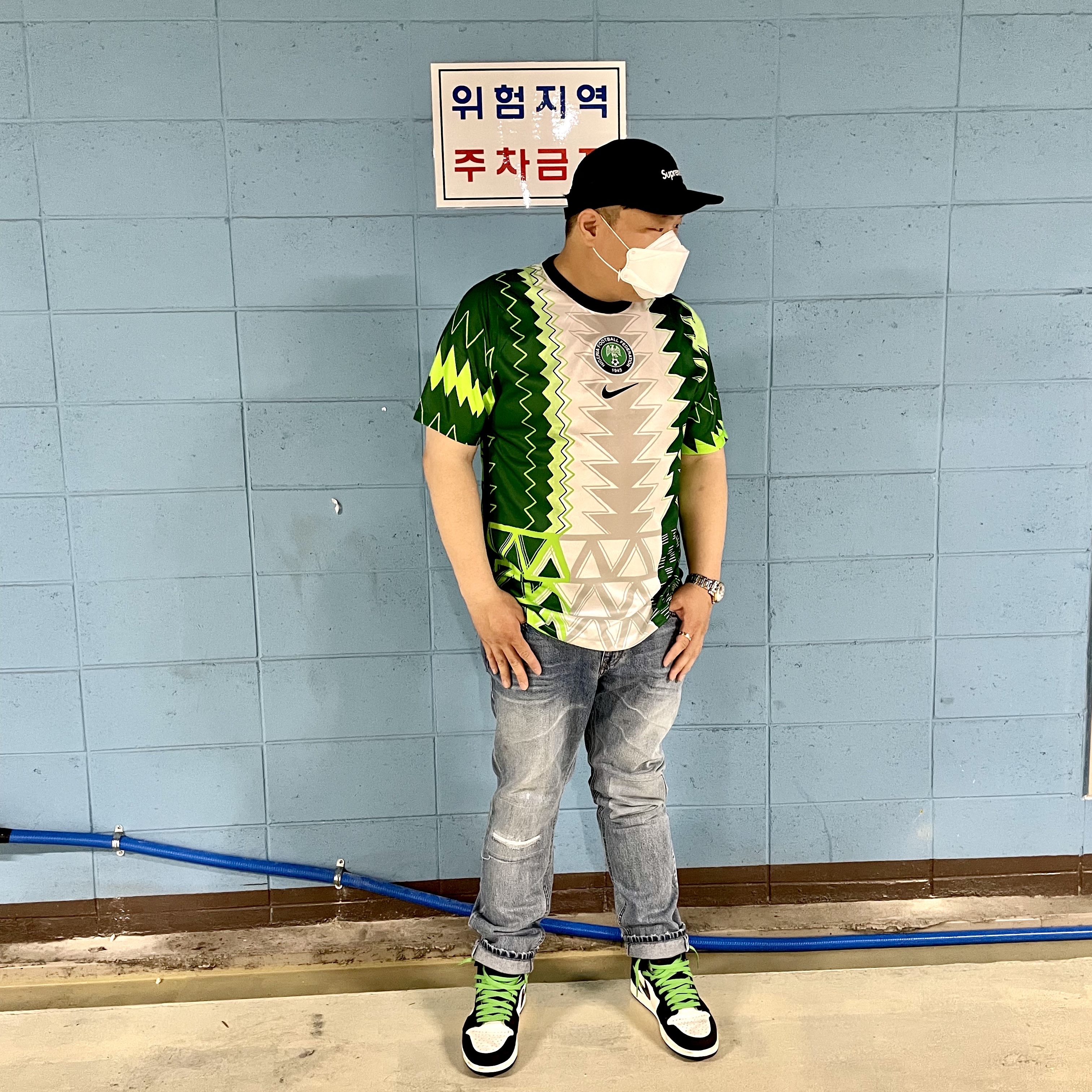 Jordan 1 Retro High OG A Star Is Born, Supreme Dry Wax Cotton Camp Cap Black - 20FW 착용 스타일