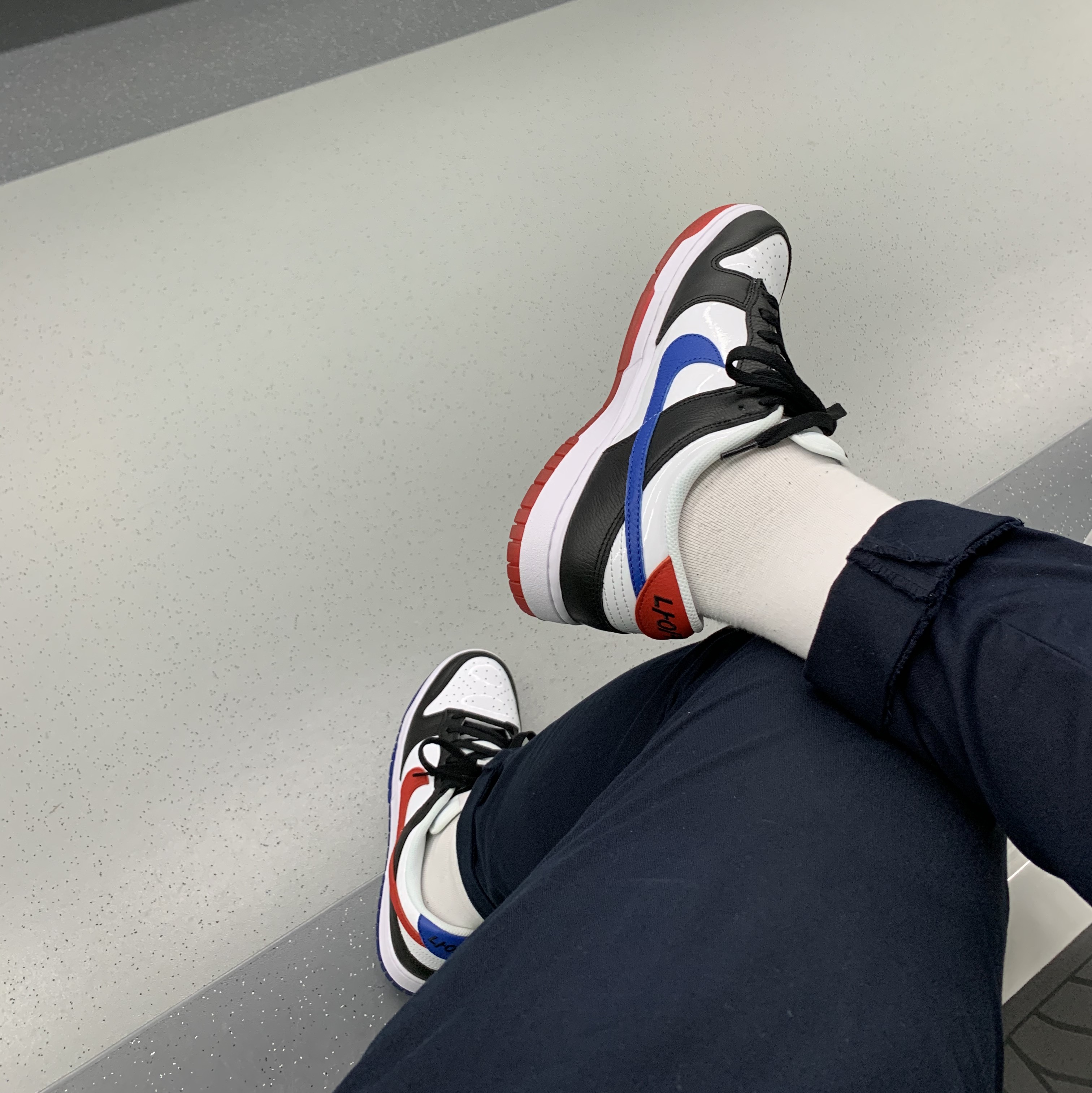 Nike Dunk Low SE Seoul 착용 스타일 - 1