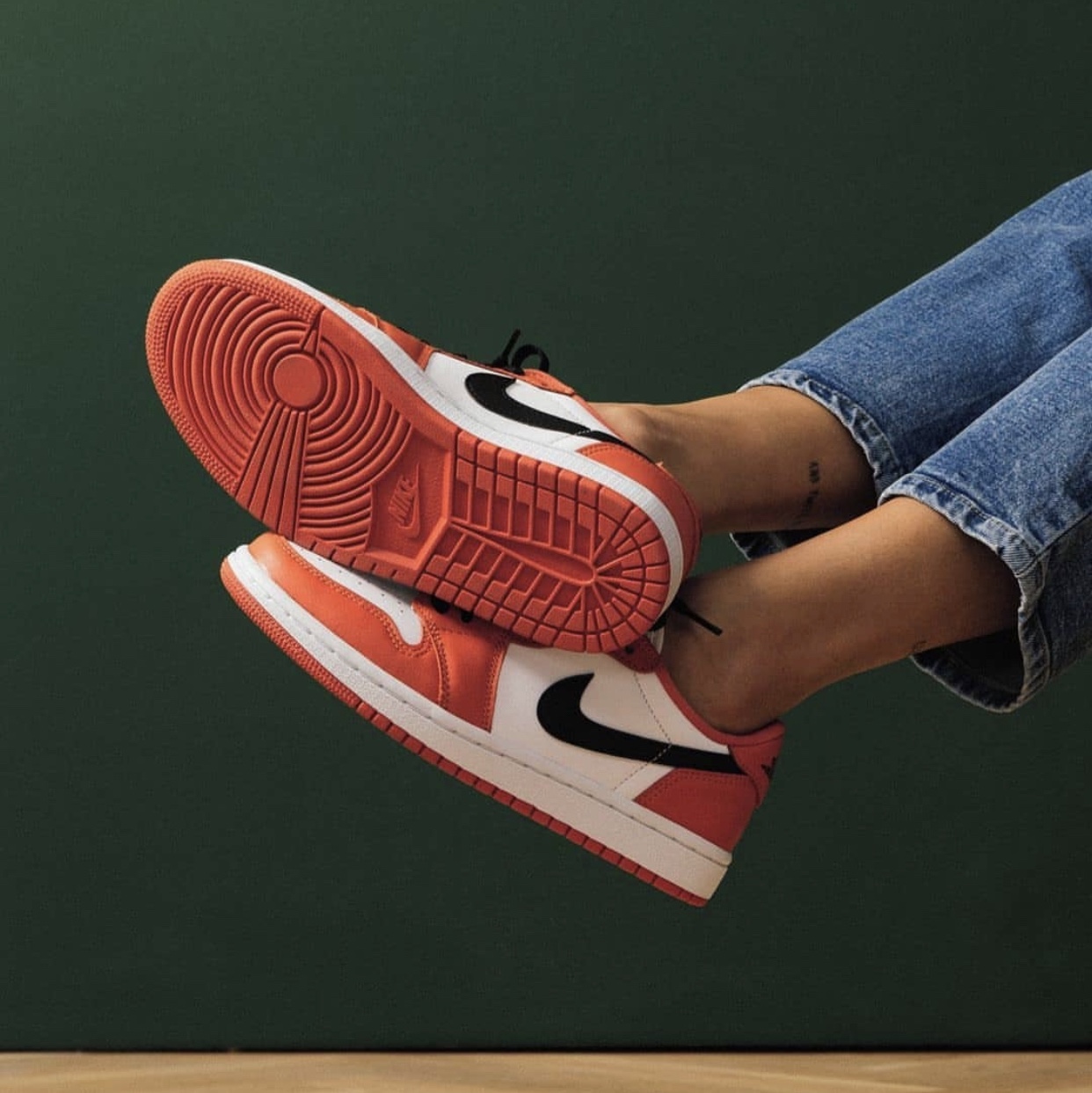(W) Jordan 1 Low OG Starfish, Jordan 1 Low OG Starfish 착용 스타일 - 1