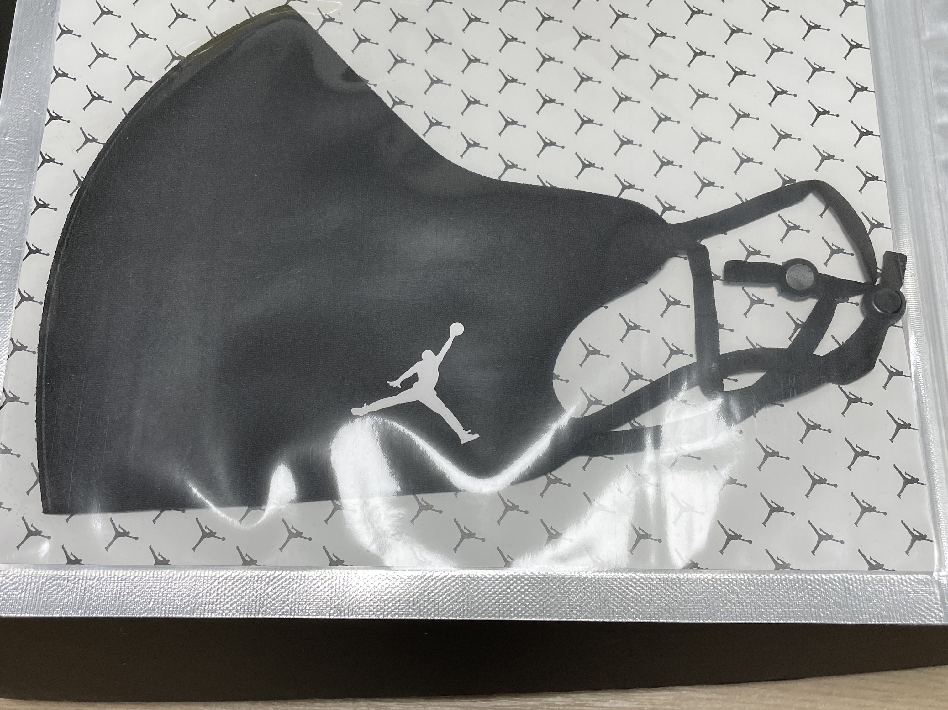 Jordan 4 Retro Tour Yellow (Special Ver.) 착용 스타일 - 4