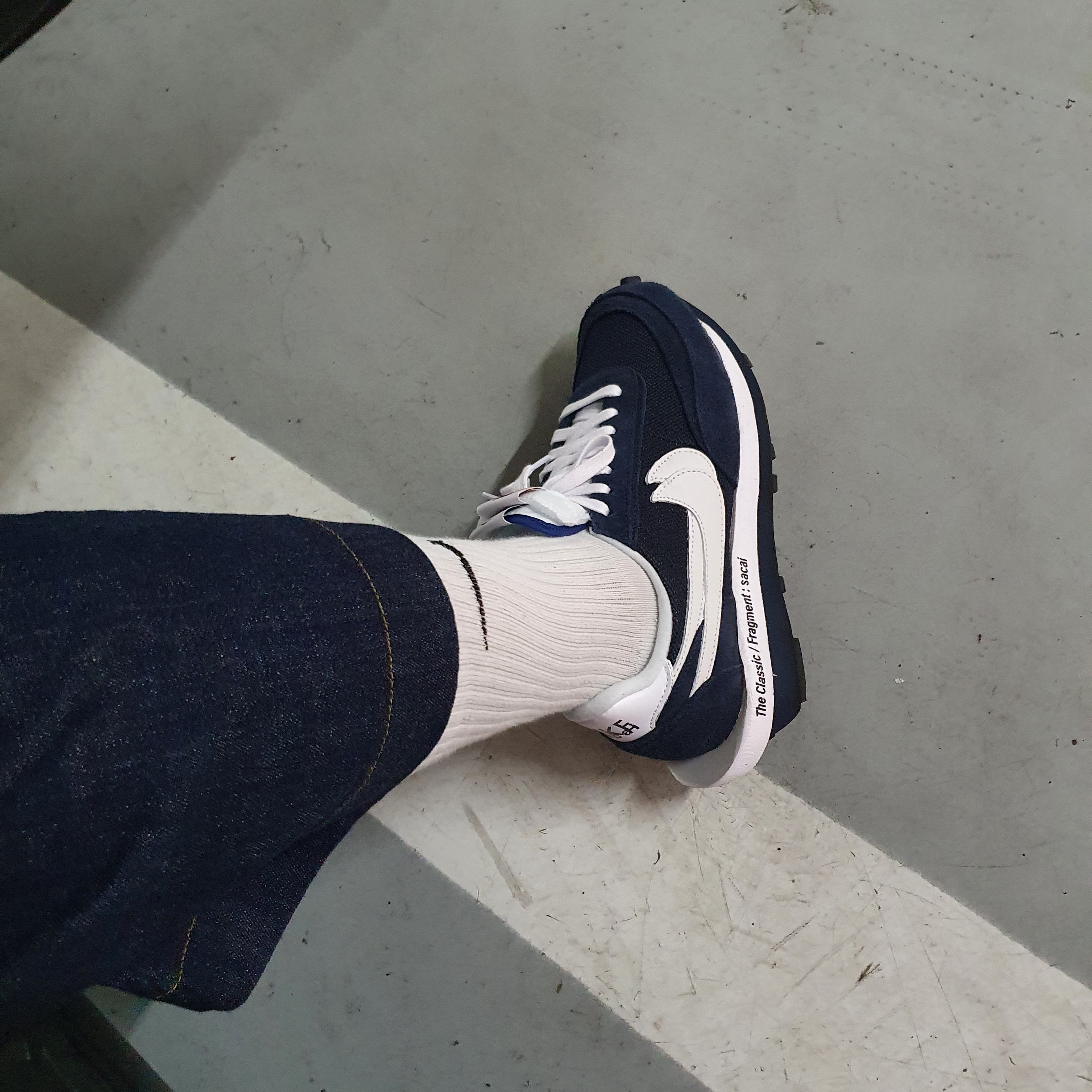Nike x Sacai x Fragment LDWaffle Blackened Blue 착용 스타일
