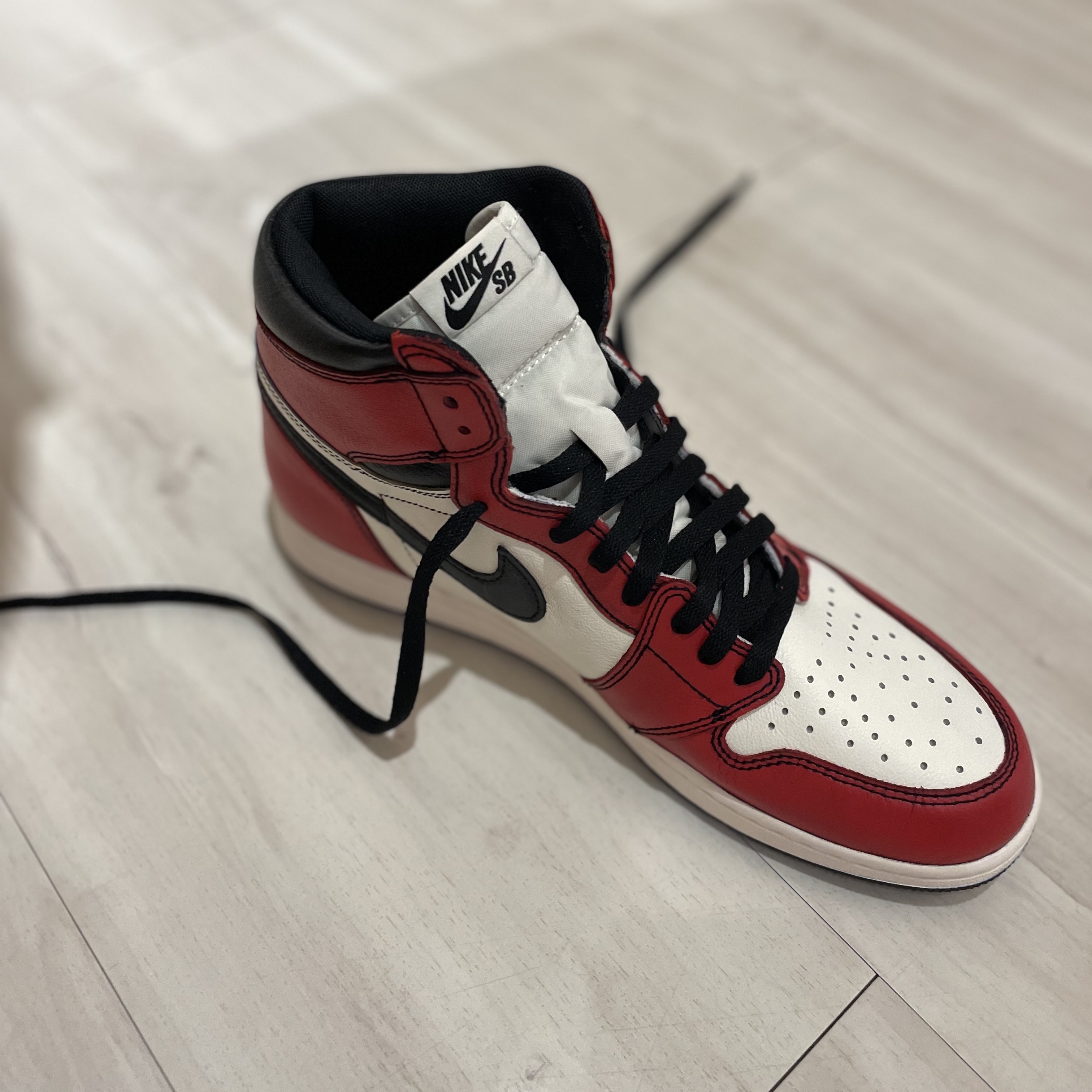 Jordan 1 Retro High OG Defiant SB LA to Chicago 착용 스타일 - 3