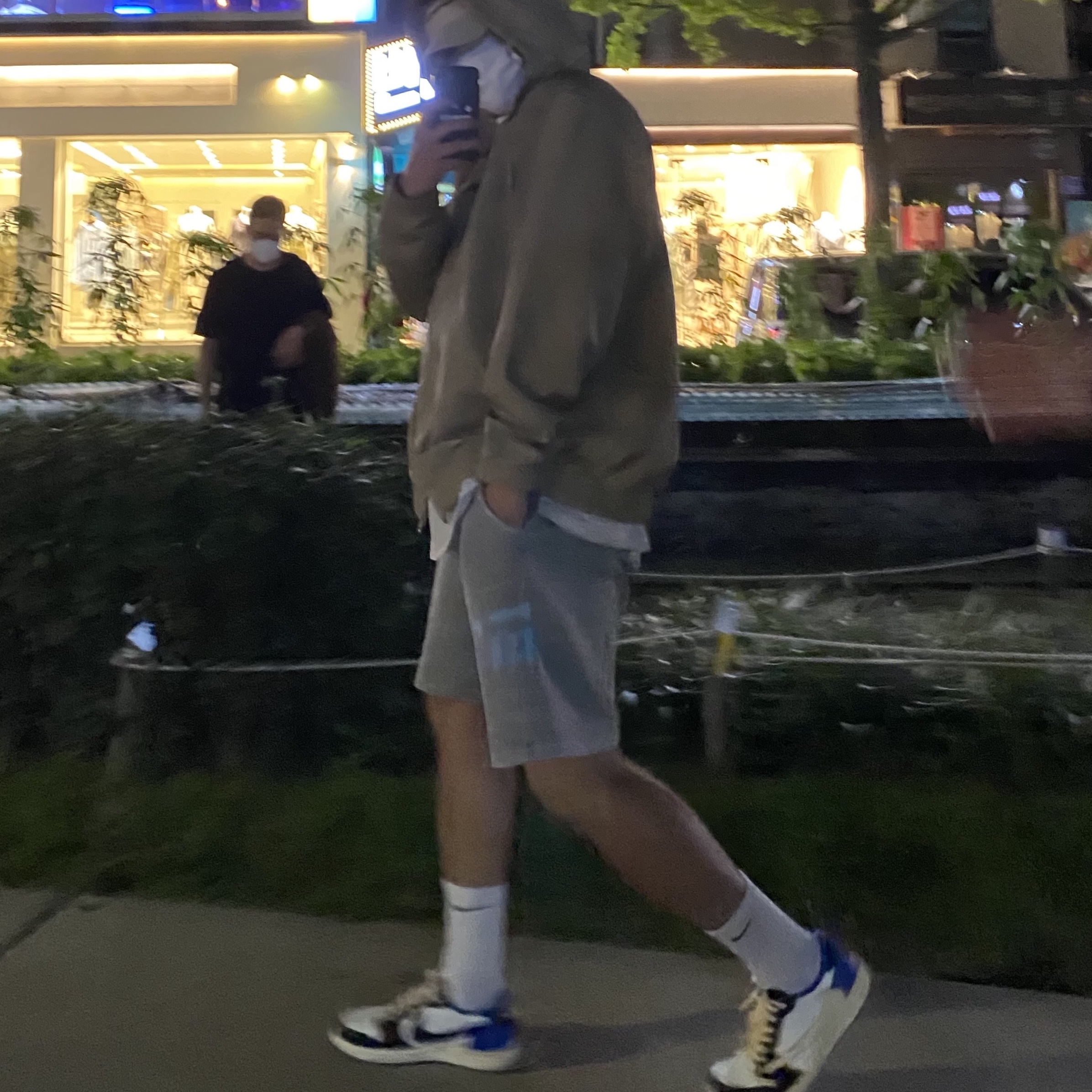 Jordan 1 x Travis Scott x Fragment Retro Low OG SP Military Blue 착용 스타일