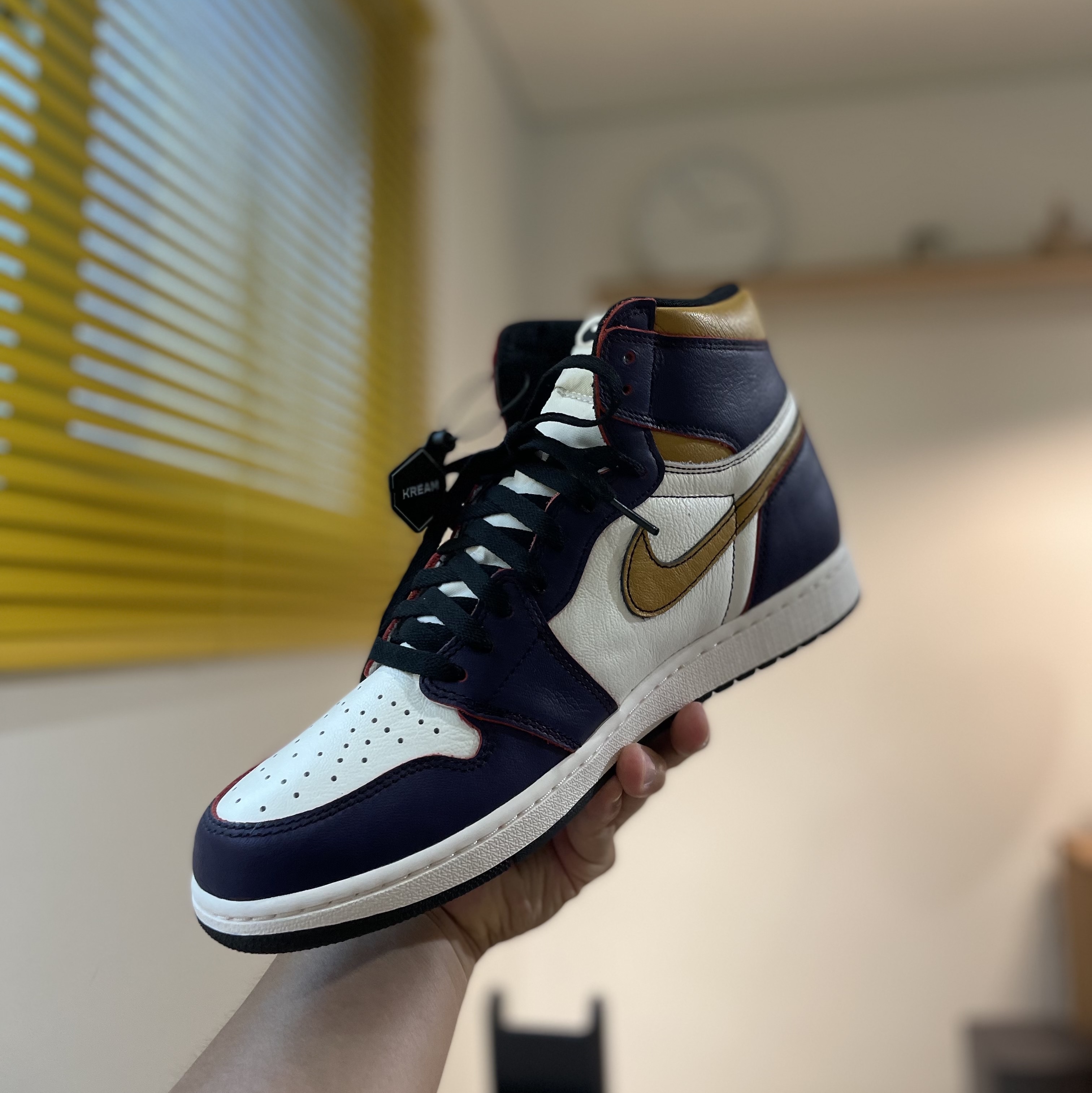 Jordan 1 Retro High OG Defiant SB LA to Chicago 착용 스타일 - 3
