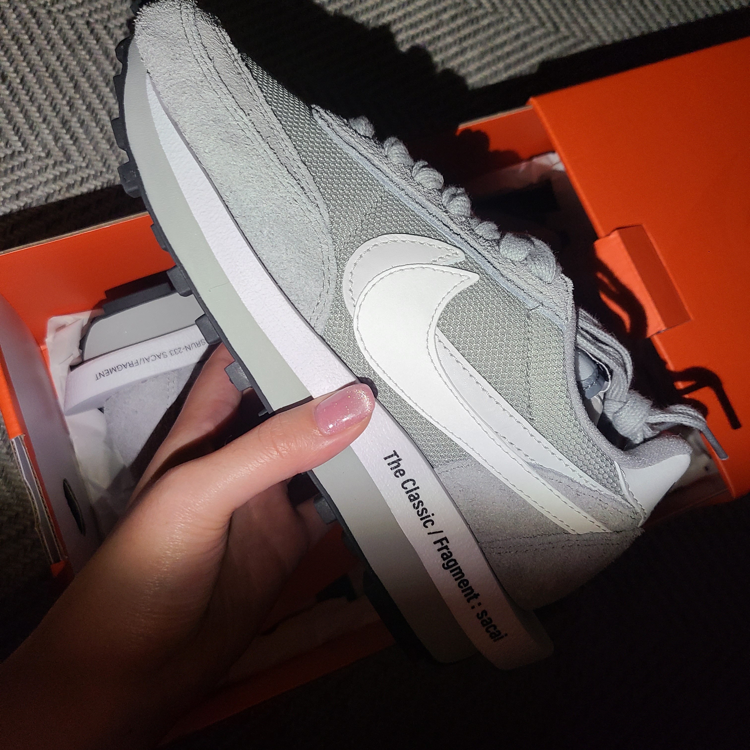Nike x Sacai x Fragment LDWaffle Light Smoke Grey 착용 스타일