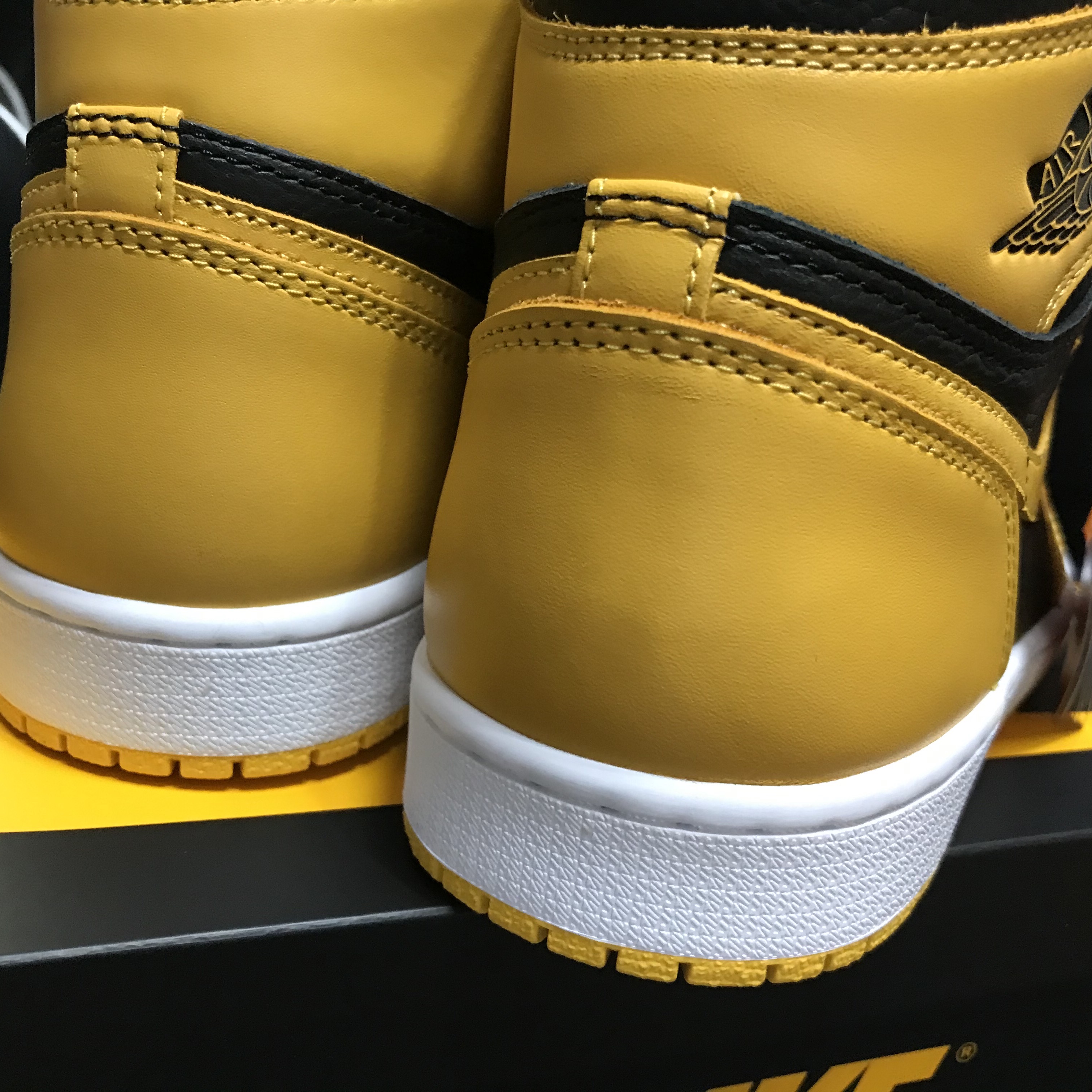 Jordan 1 Retro High OG Pollen 착용 스타일 - 2