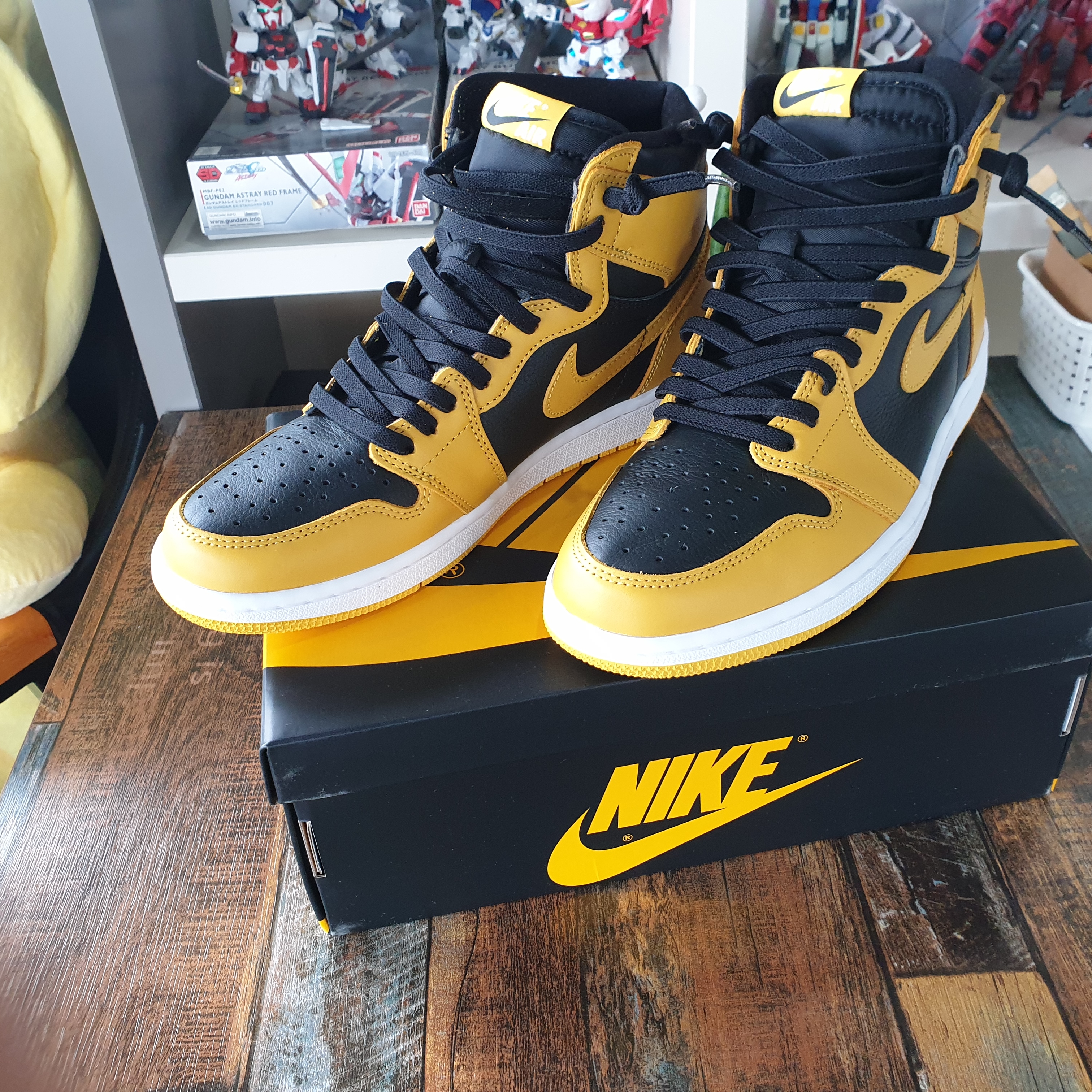 Jordan 1 Retro High OG Pollen 착용 스타일 - 1