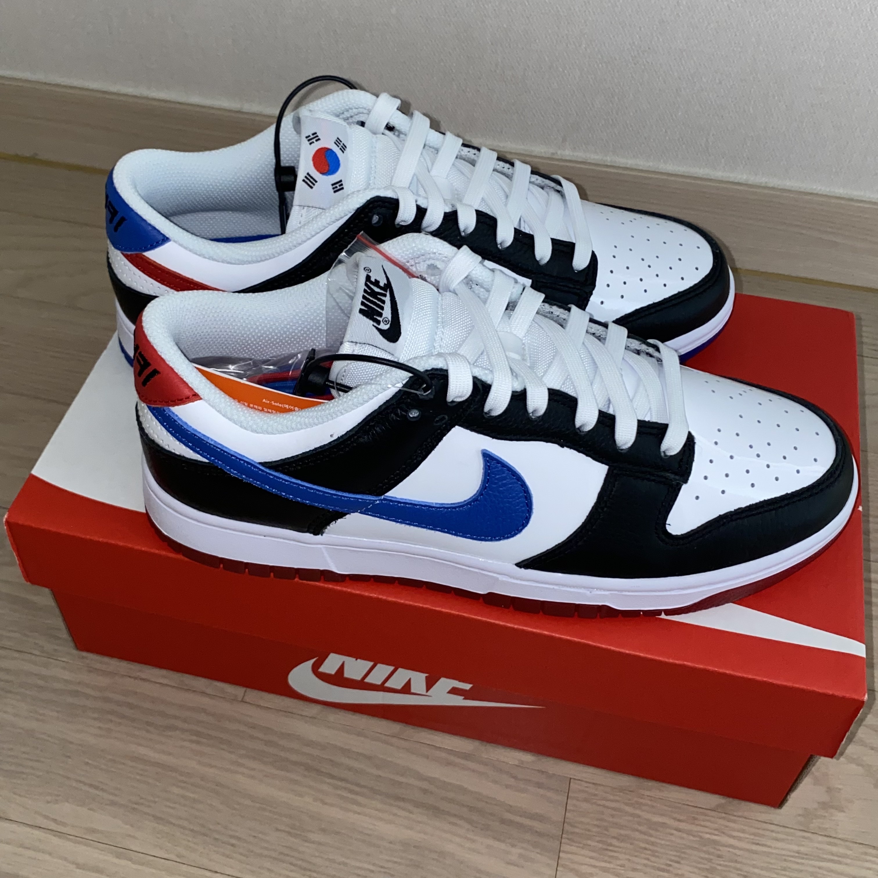 Nike Dunk Low SE Seoul 착용 스타일